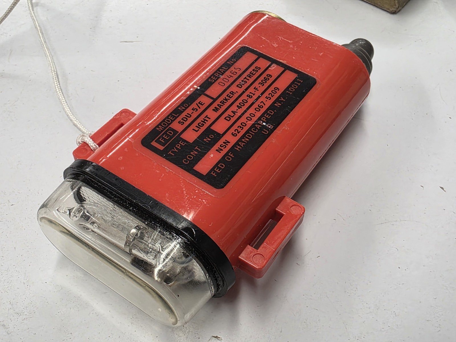 Vintage US Military SDU-5/E Distress Light Marker  MFG Fedcap SN.00465 Untested