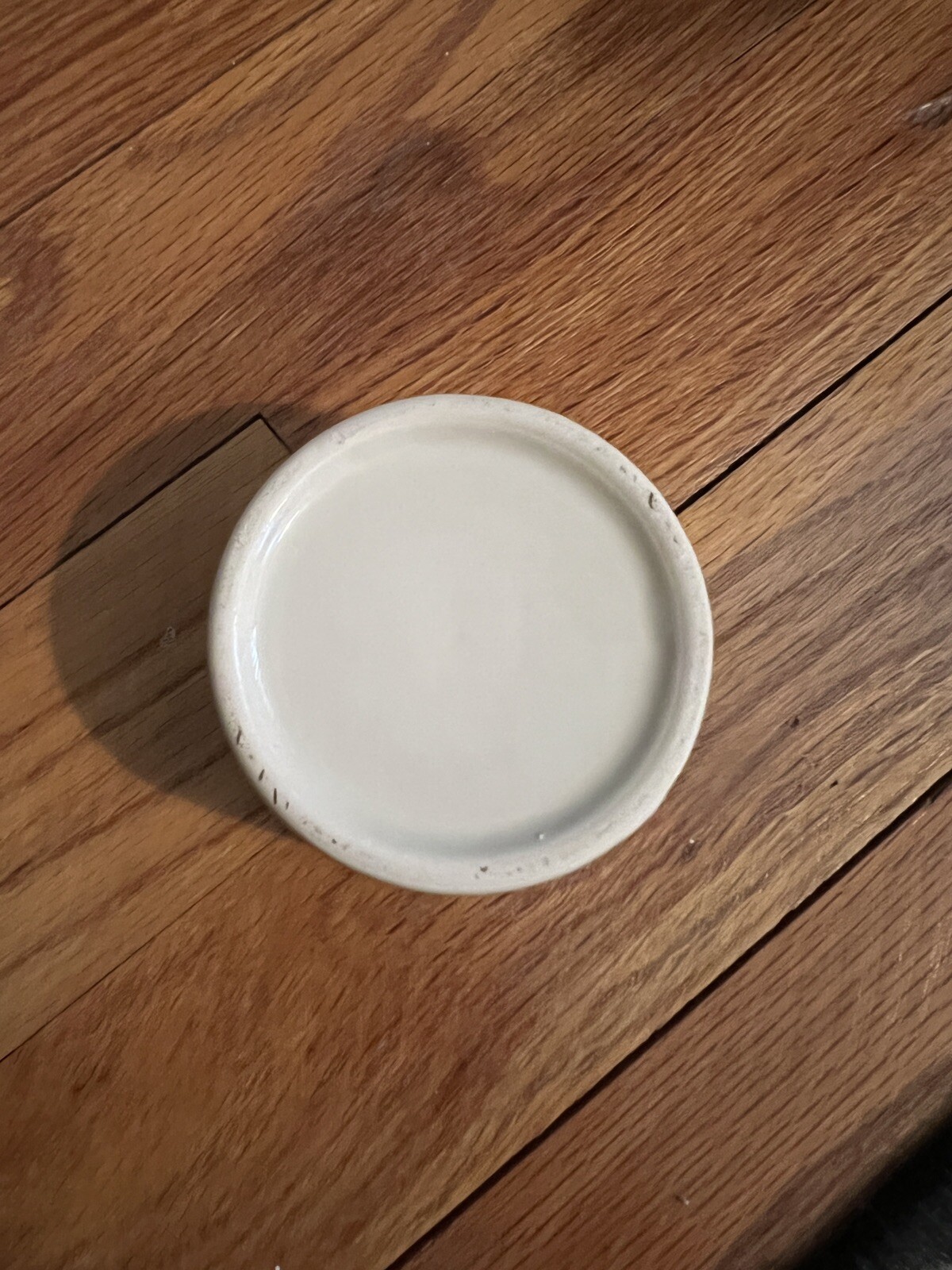 Round Trinket Box With Inspirational Expression ￼ Ceramic￼ 2.5” X 2”