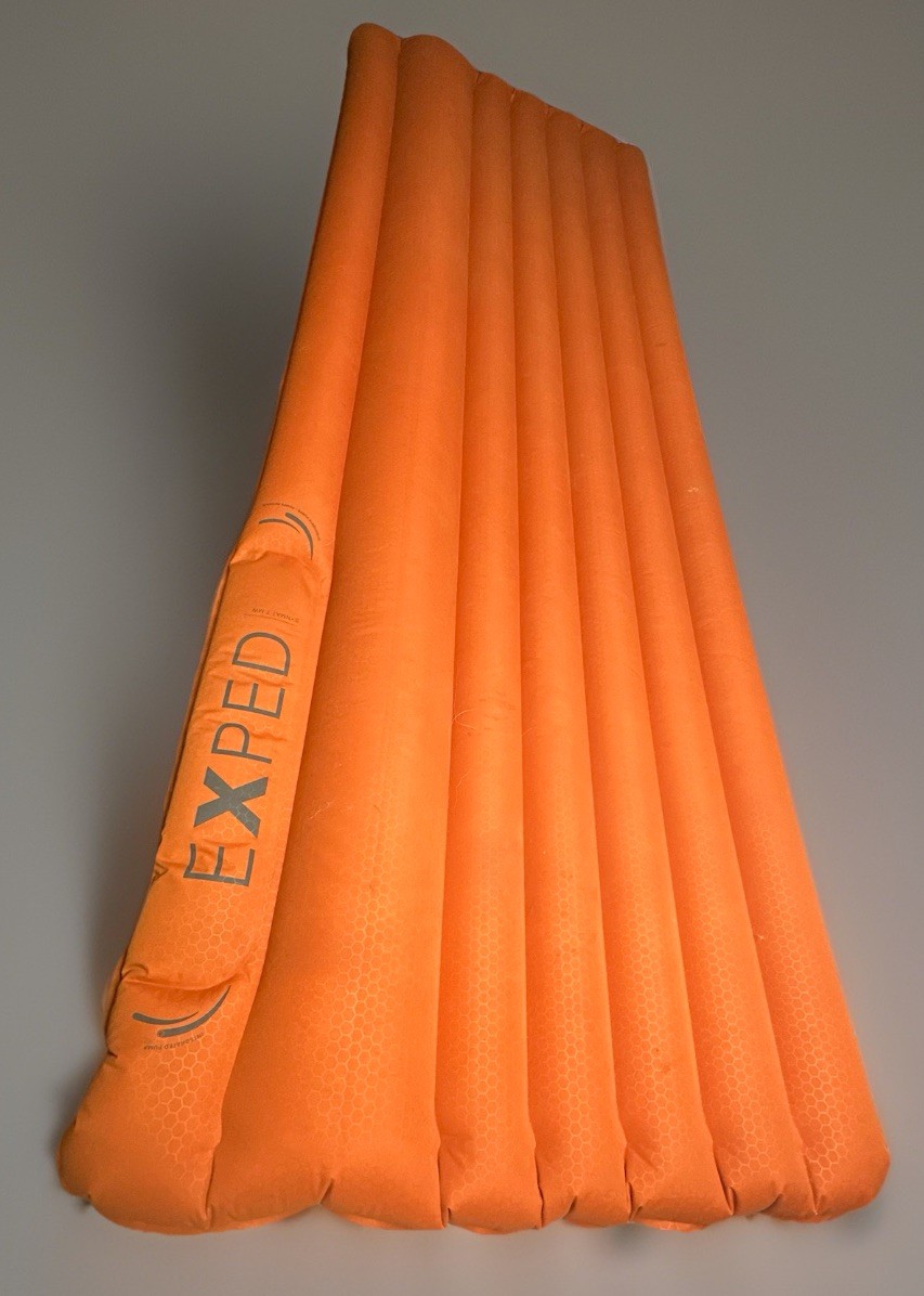 EXPED Synmat 7 MW Sleeping Pad Backpacking Integrated Pump Camping Air Mattress