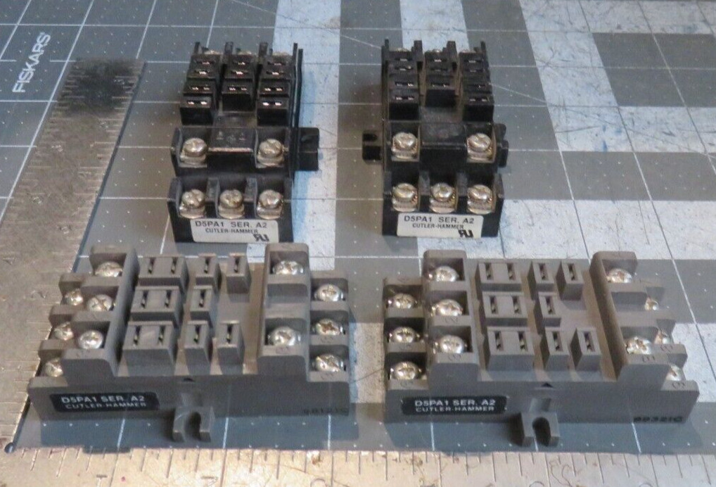 Lot of 4 CUTLER HAMMER D5PA1 Series A2 Relay Socket Base