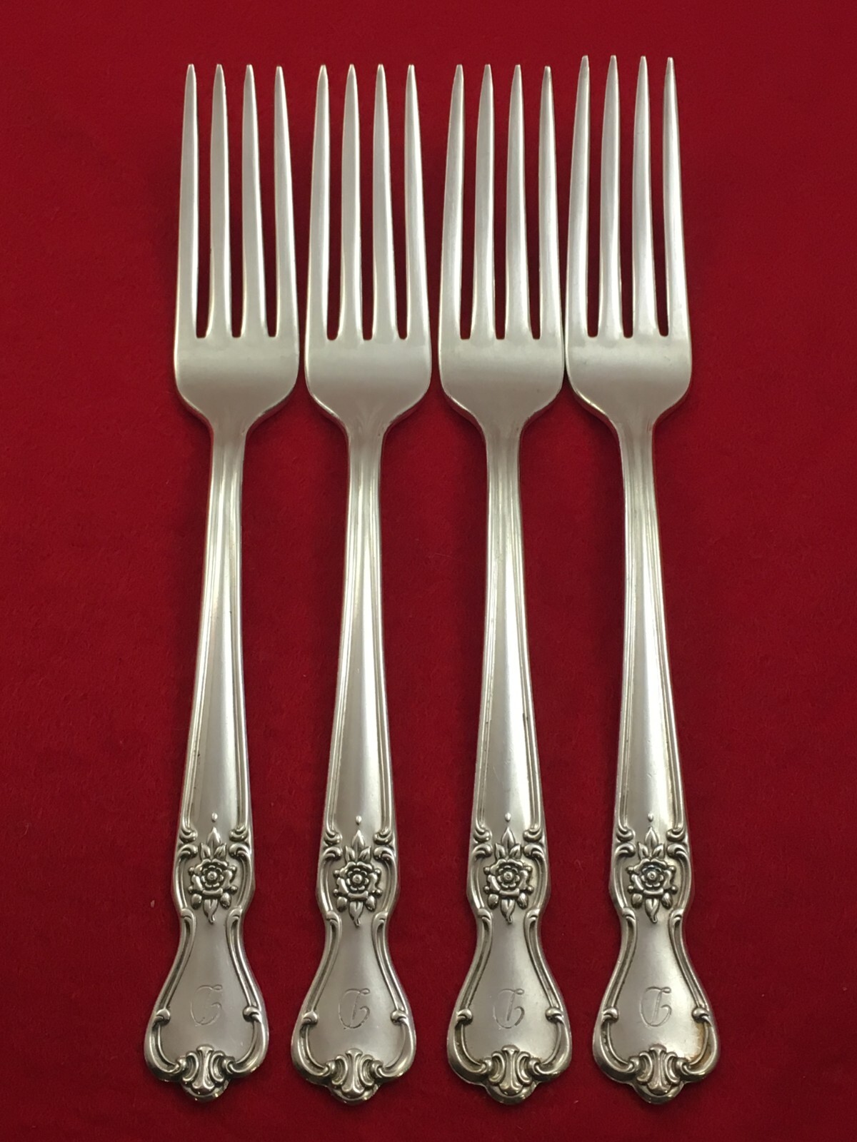 International SIGNATURE 1950 Mono D Silverplate 4-Dinner Forks Flatware