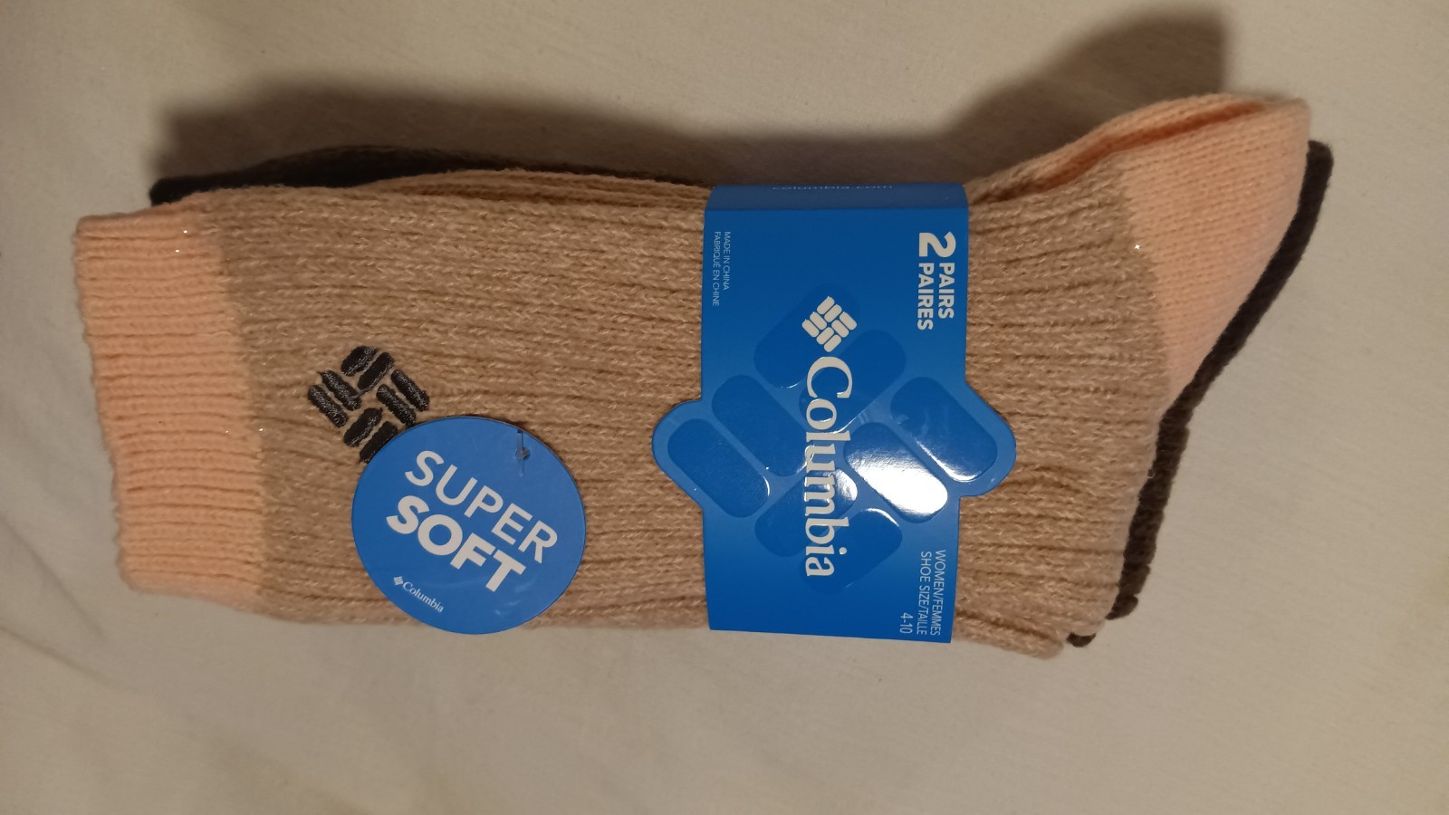 Women Columbia Super Soft Crew Socks Shoe Sizez 4-10 2 Pair Purple And Grey