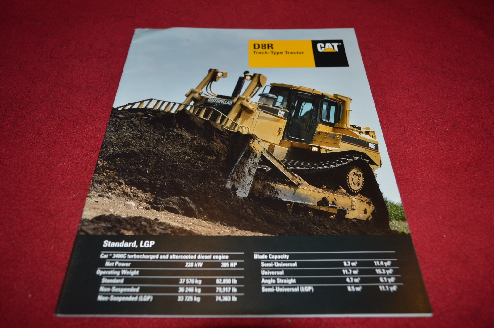 Caterpillar D8R Crawler Dozer Dealer's Brochure DCPA4