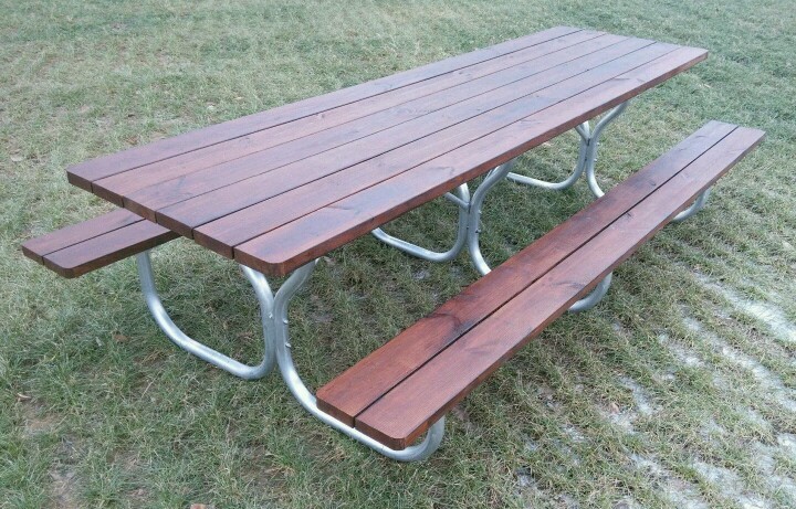 10 picnic tables 12' long with aluminum frame