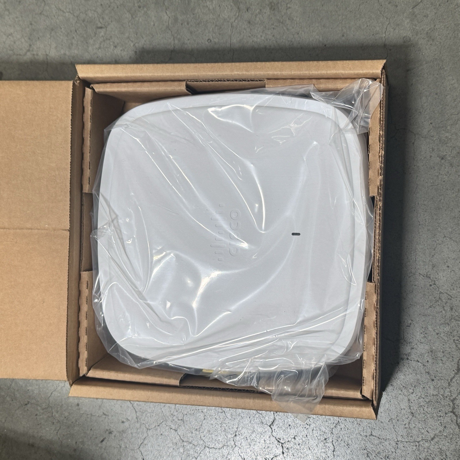 New Cisco C9105AXI-B Wireless Access Point Catalyst 9100AX Series