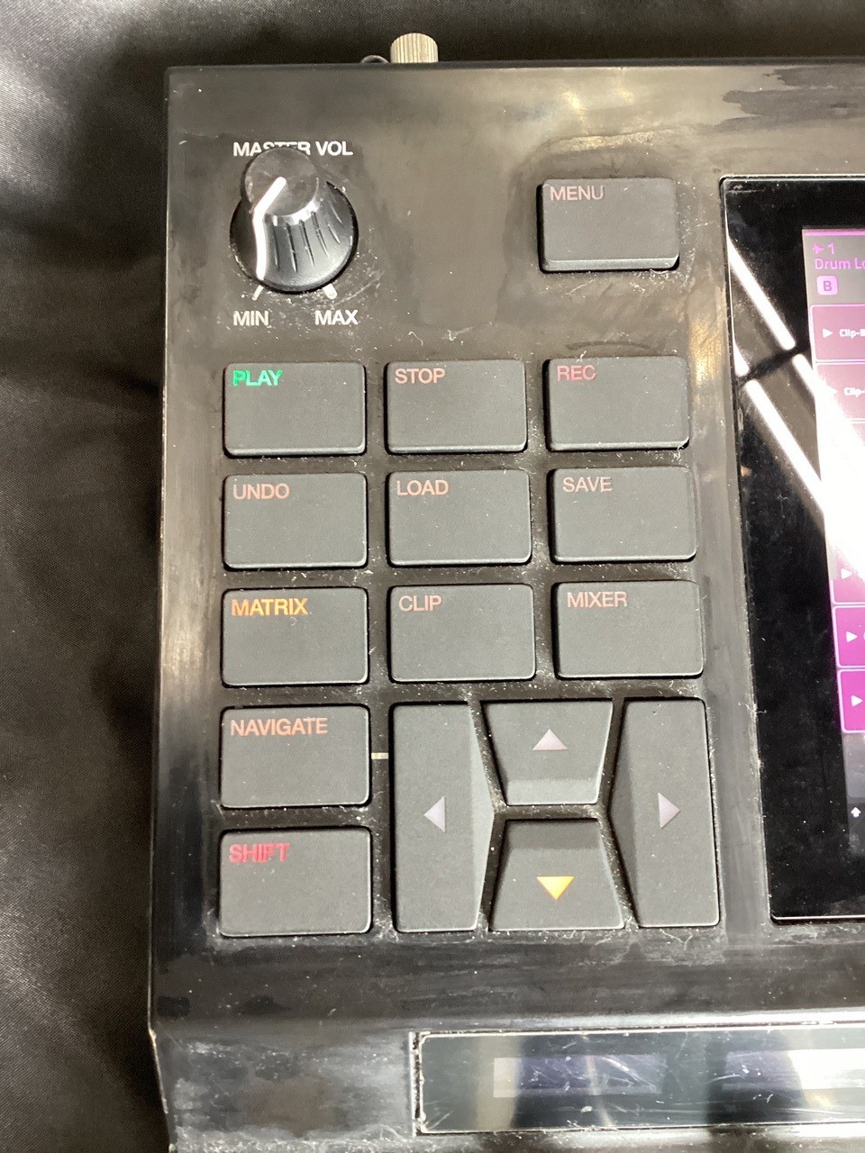 AKAI Professional Force Standalone Music Production DJ Sampler Sequencer Tested