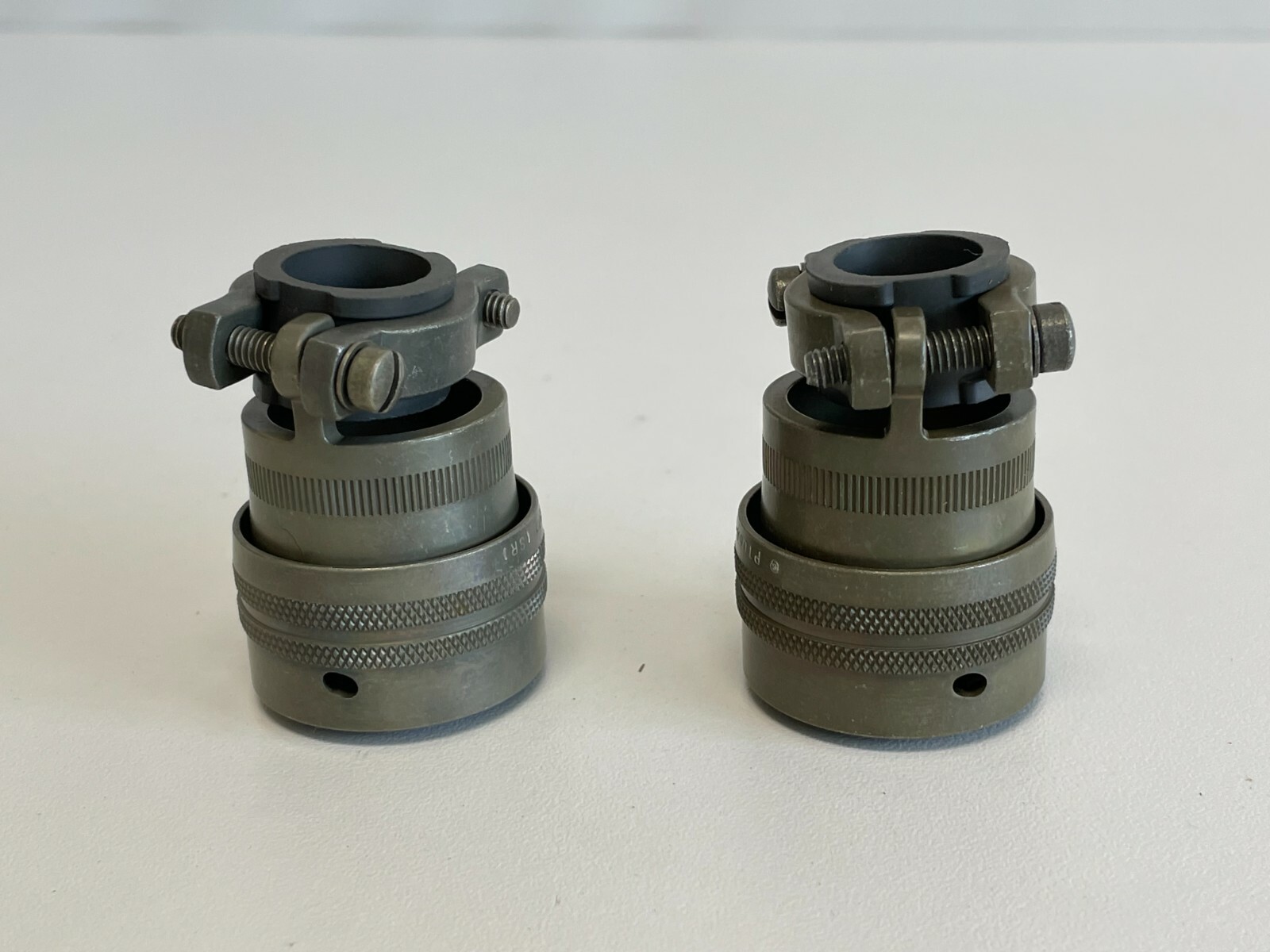 Shelf3:  Lot of 3 Amphenol (2) PT06A-18-32PZ & (1) TP06A-18-32SX  Connector