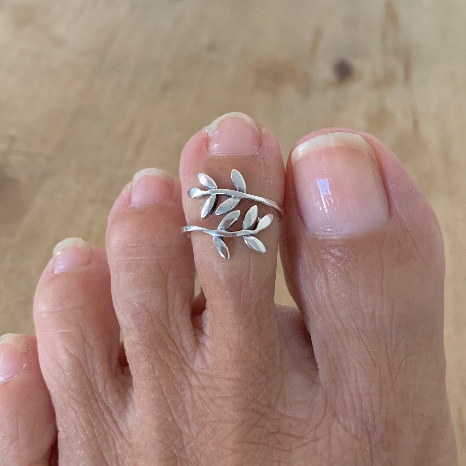 Sterling Silver Leaves Toe Ring, Leaf Ring, Silver Rings, Tree Ring