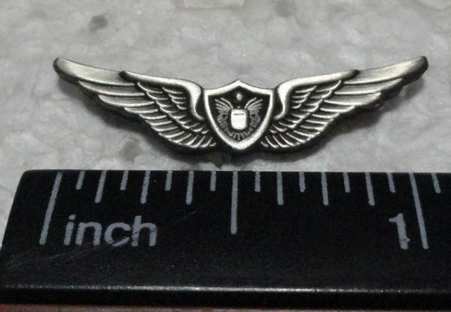 Small US Army Air Crew Hat Pin