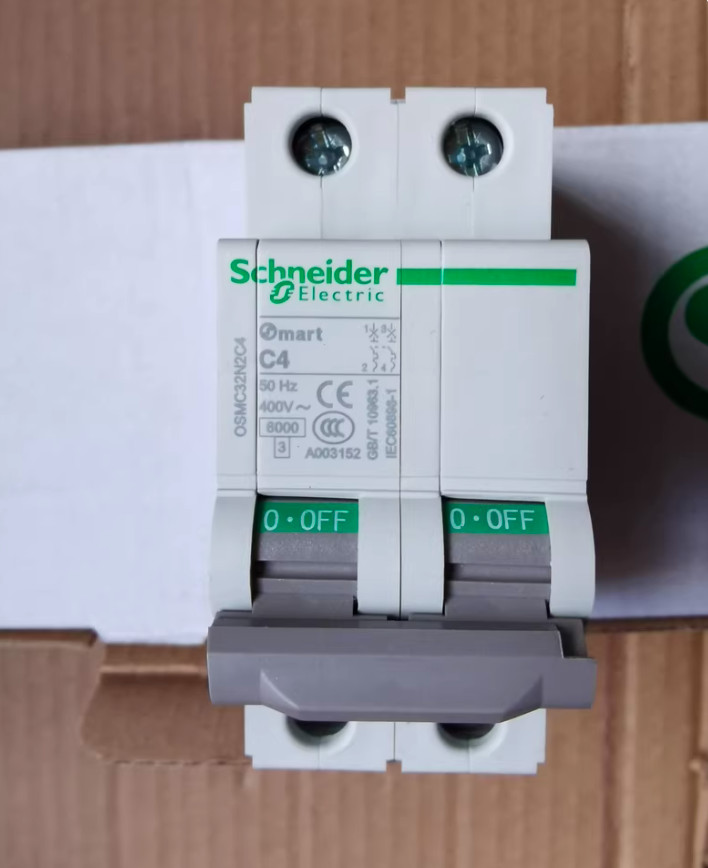1PC NEW Schneider Miniature circuit breaker Osmart 2P C4A OSMC32N2C4 #YY