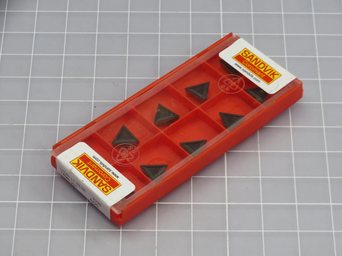 LOT OF 10 SANDVIK TPMR-221-4225 TURNING INSERT CARBIDES T241169