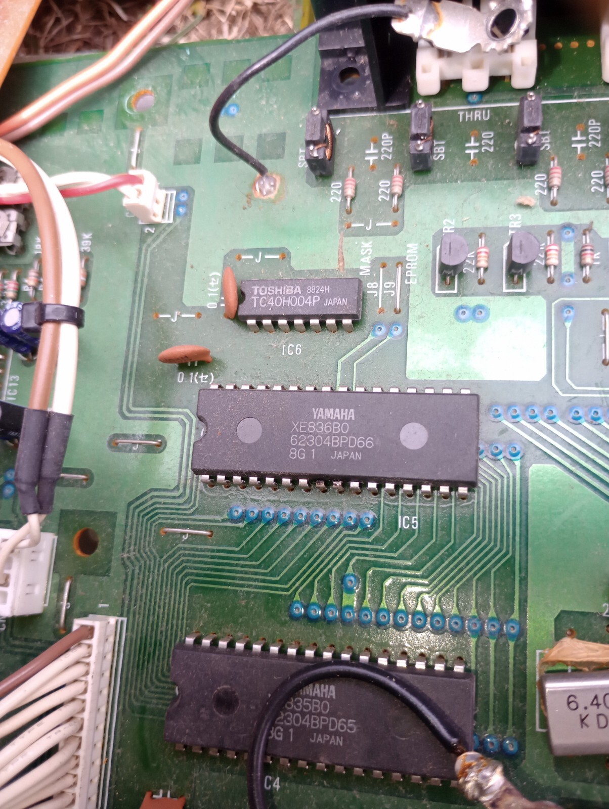 Yamaha Clavinova CLP-350 circuit boards & switches-excluding volume control pcb