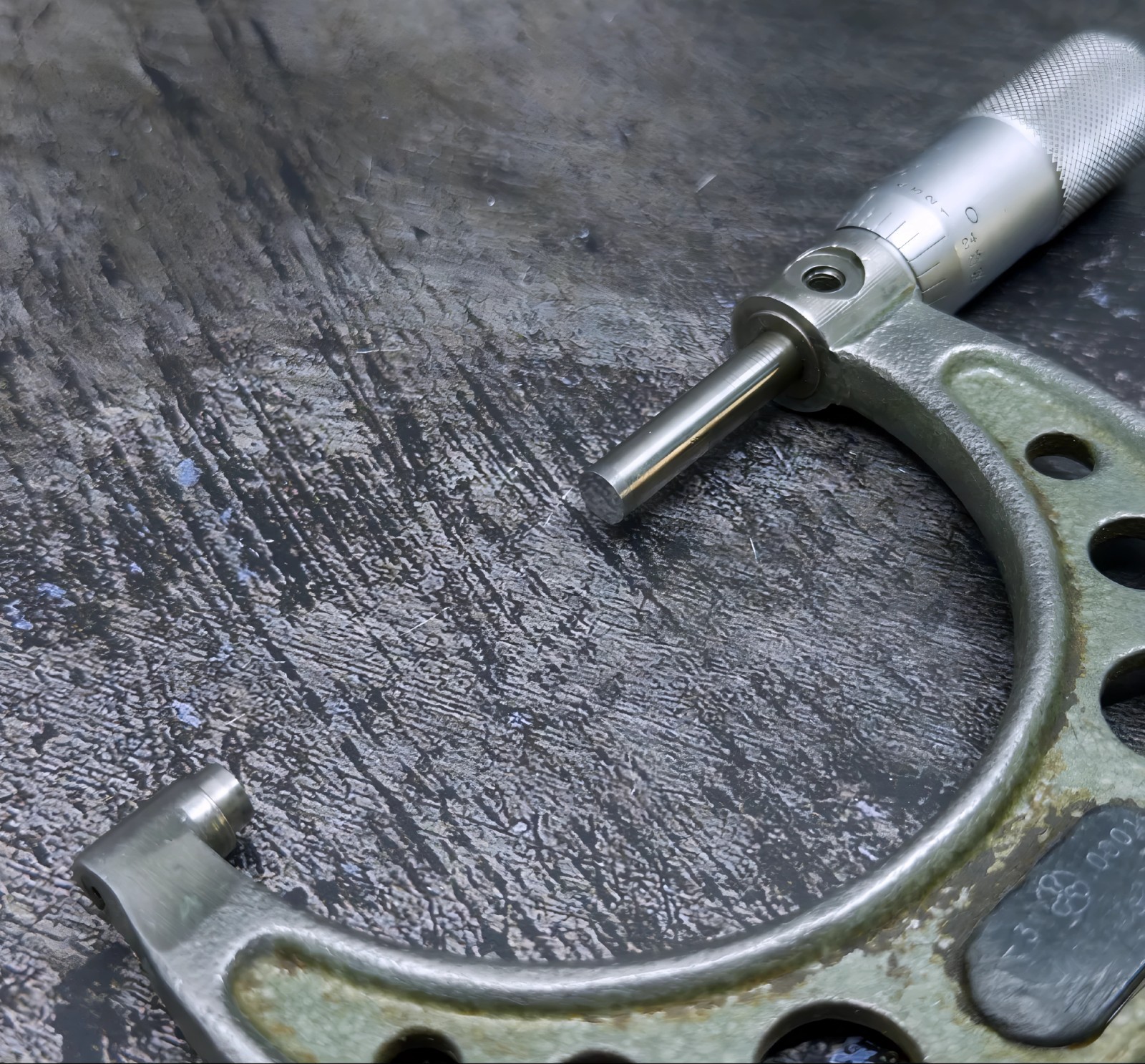 MITUTOYO 2" to 3" OUTSIDE MICROMETER - #103-217