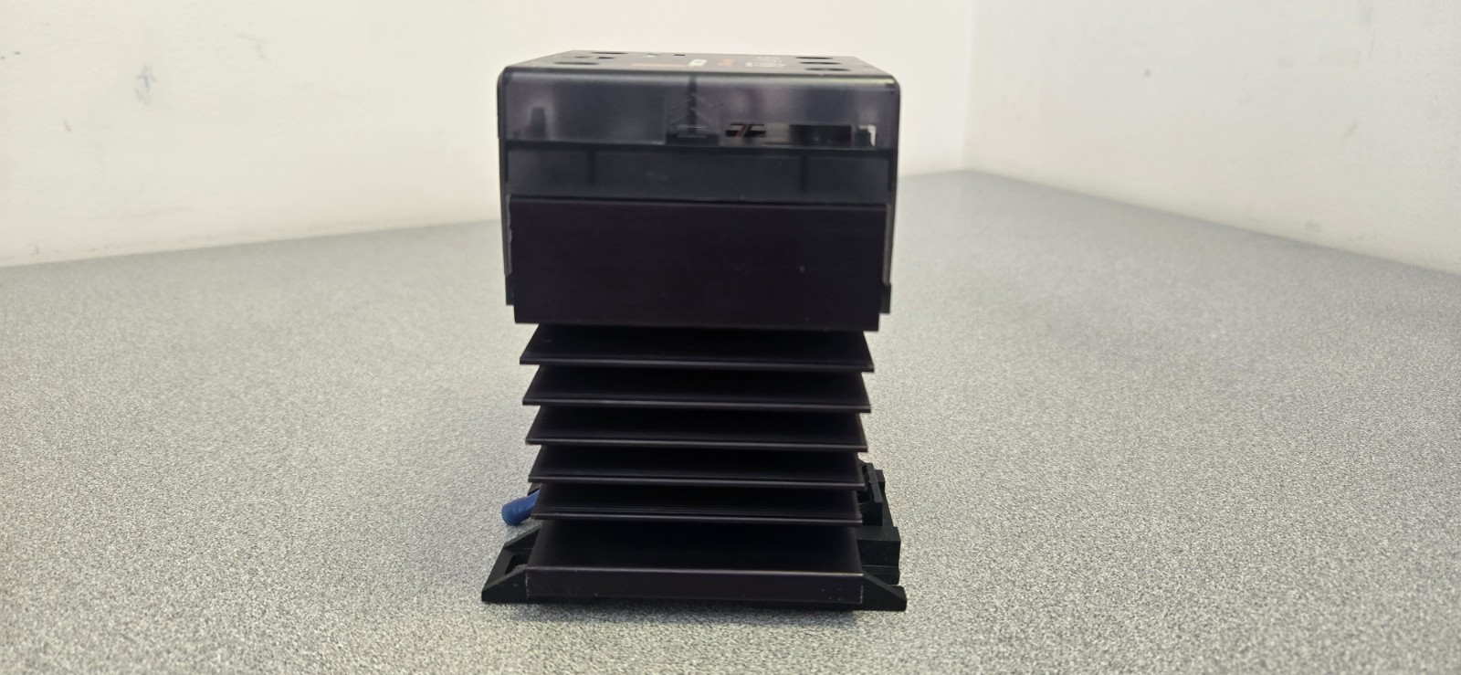 Watlow DIN-a-mite DB2C-2024-C000 20A 240V Solid State Watlow Controls