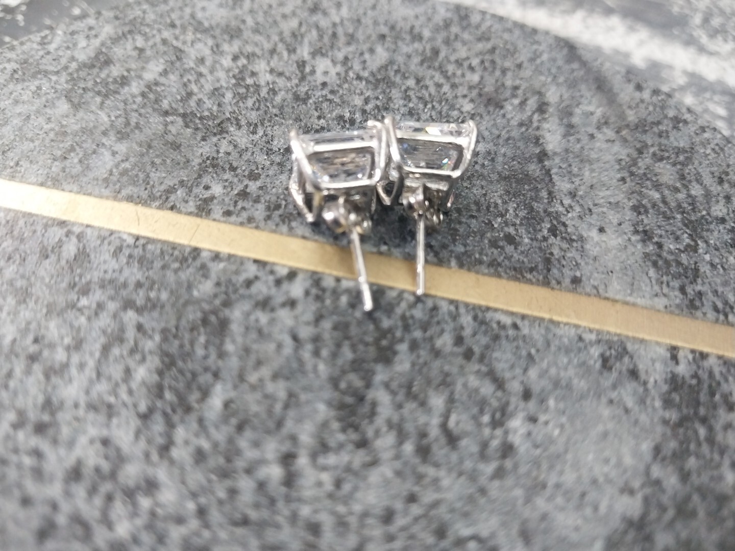 Vintage 925. Sterling Square Solitaire Earrings
