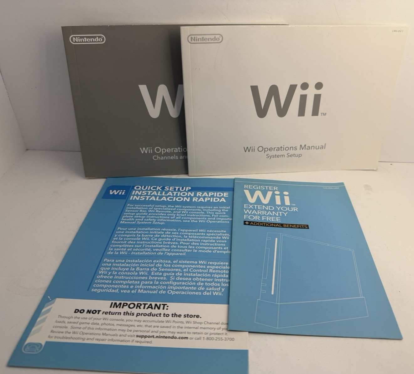 Nintendo Wii Operations Manual Set - Silver and White