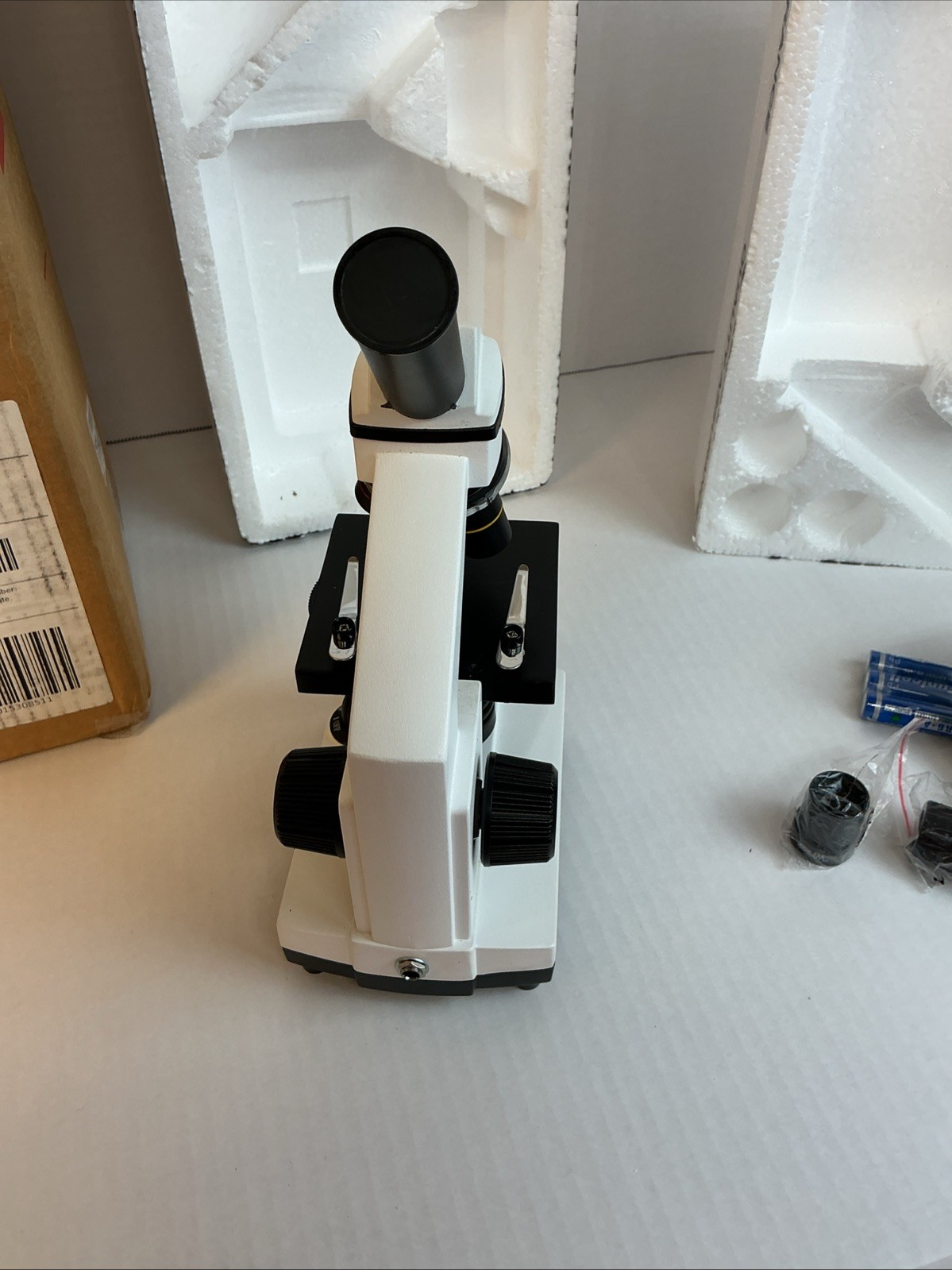 Celestron CM800 Compound Microscope White 800x Magnification