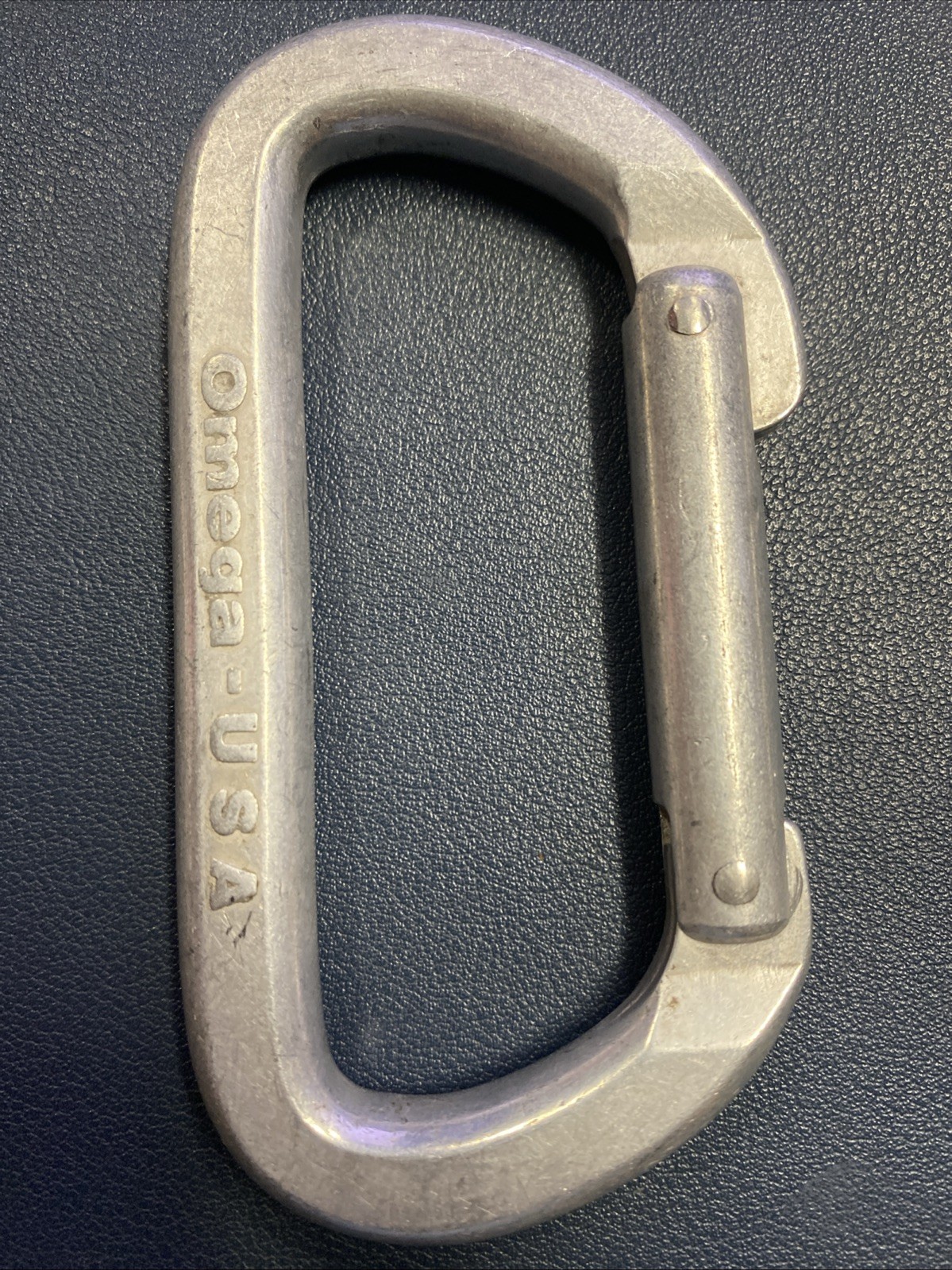 Vintage Omega Pacific USA Vintage Carabiner