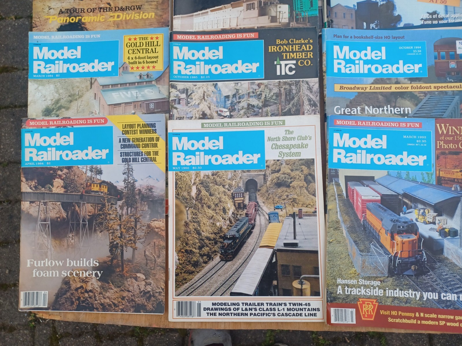 MODELRAILROADER MAGAZINE (19) ISSUES FROM '72 TO '94 IN GOOD CONDITION