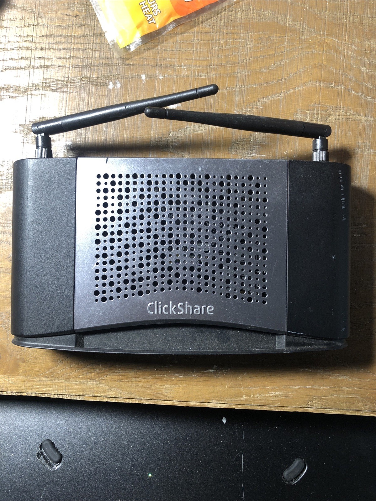 Barco ClickShare CSE-200 wireless presentation system Only
