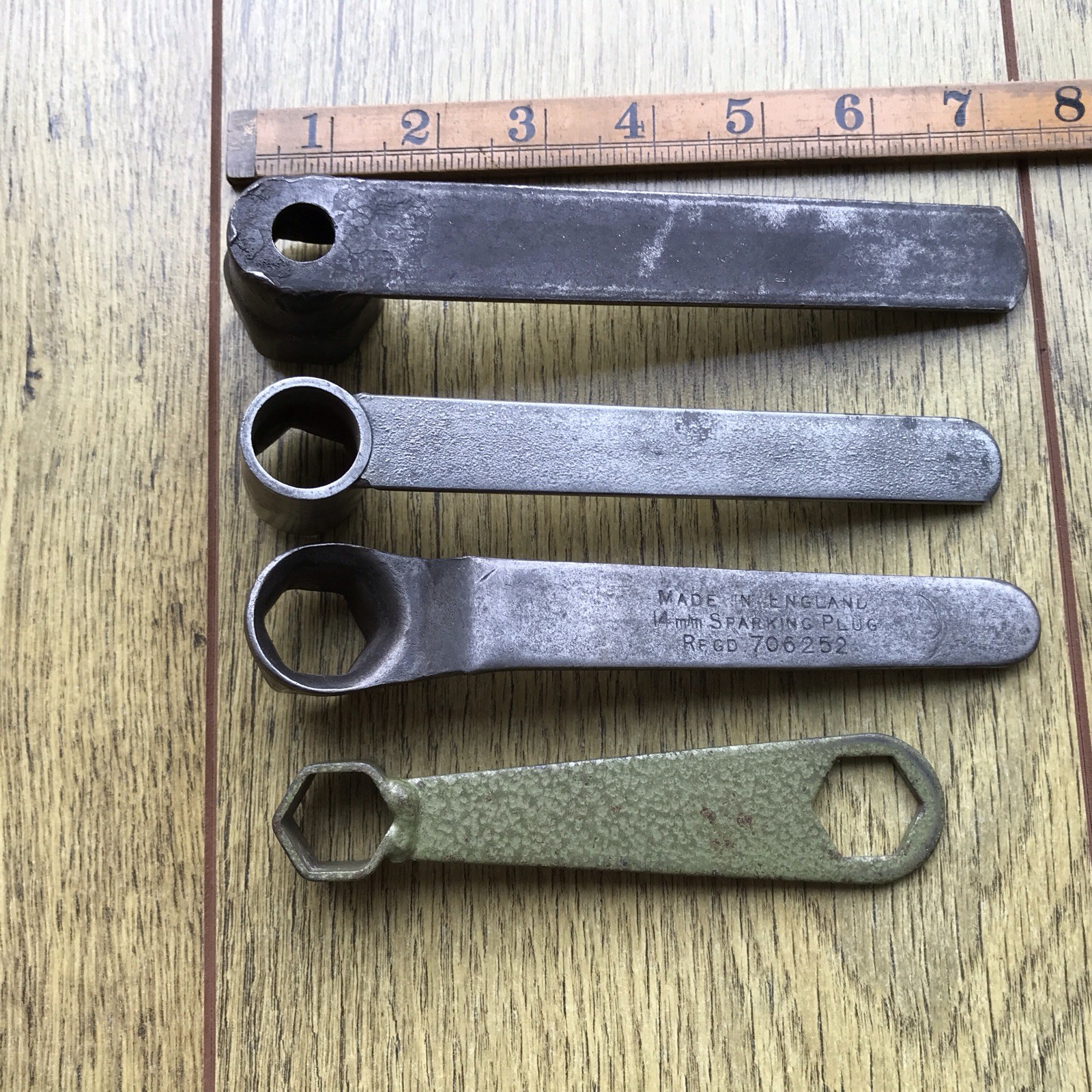 4 Vintage Spark Plug Spanners Classic Car Tool Kit.