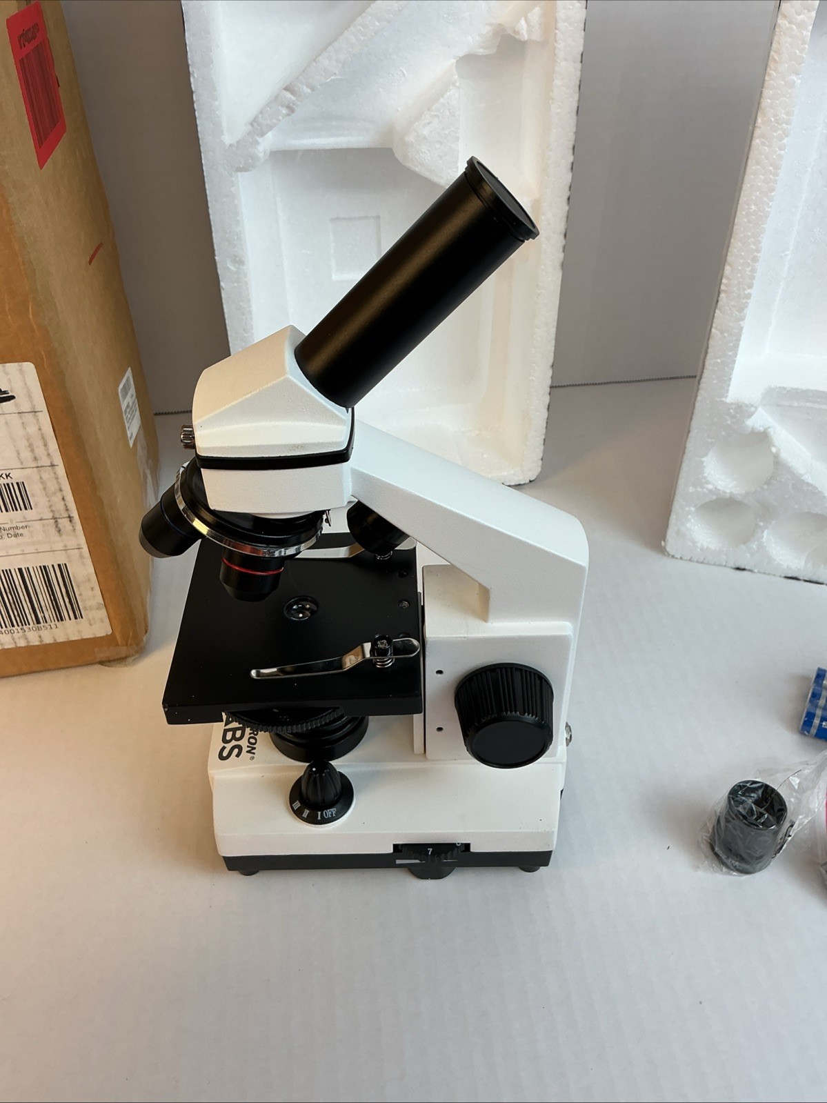 Celestron CM800 Compound Microscope White 800x Magnification