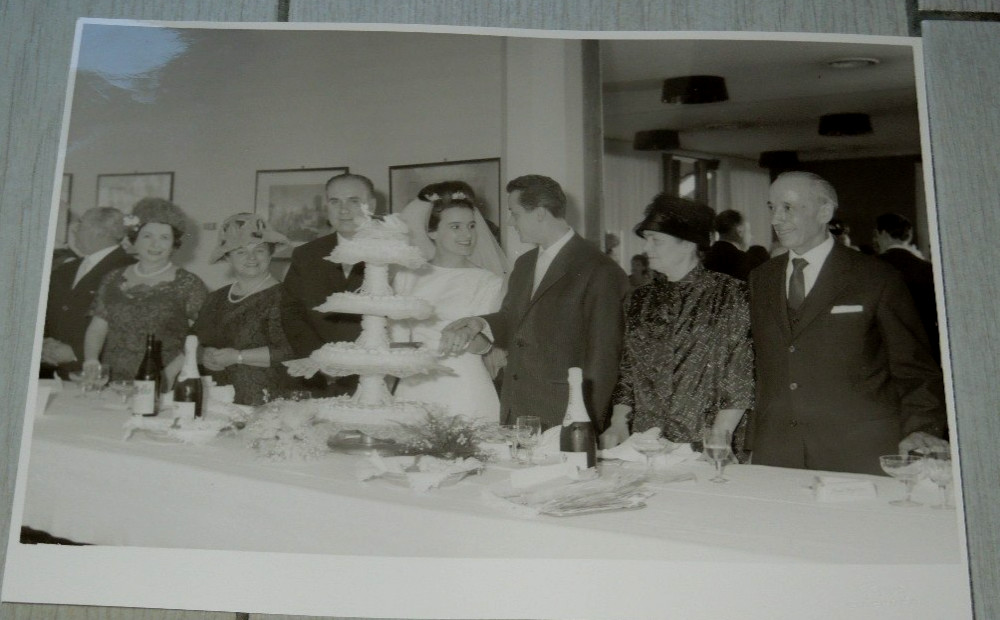 WEDDING-PHOTO 1950s- 2 very nice photographs at a real bargain price 20