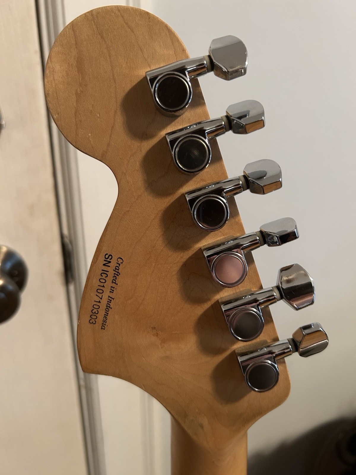 2001 Squier Affinity Stratocaster w/ Strap & Cable