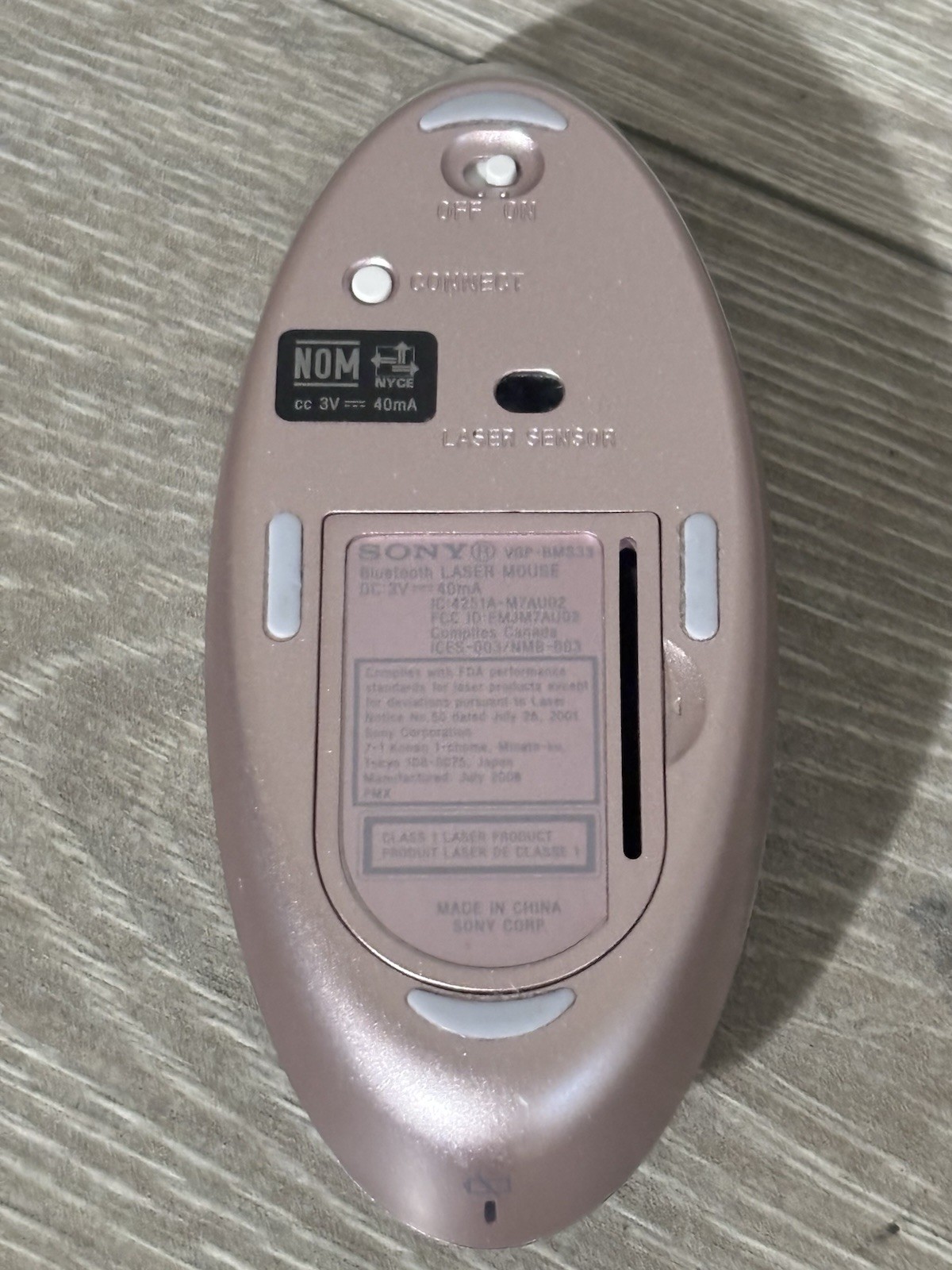 Sony Vaio Bluetooth Laser Wireless Mouse VGP-BMS33 - TESTED