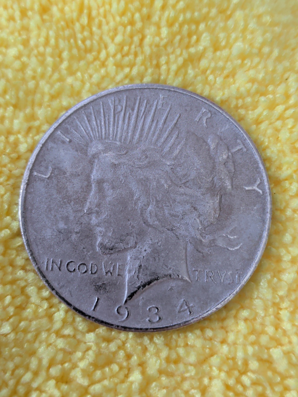 1934 Peace Silver Dollar - Denver Mint - 90% Silver - Circulated