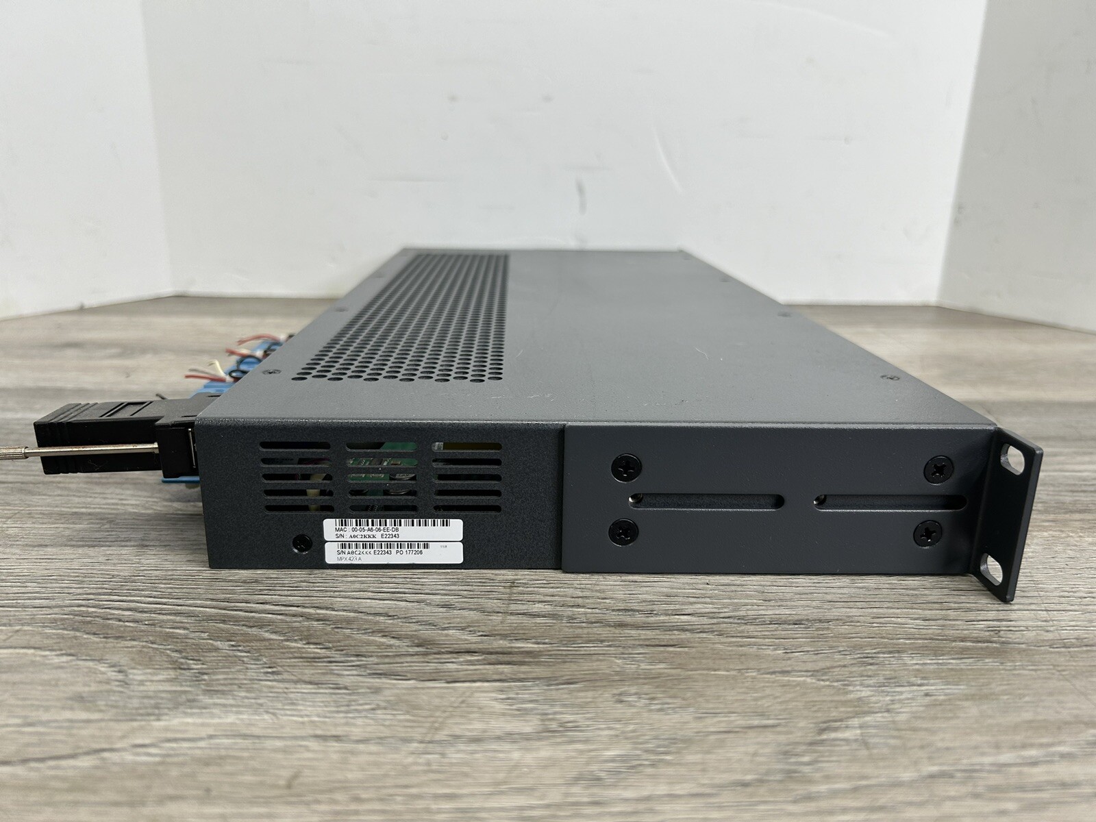 Extron MPX 423A Media Presentation Matrix Switcher