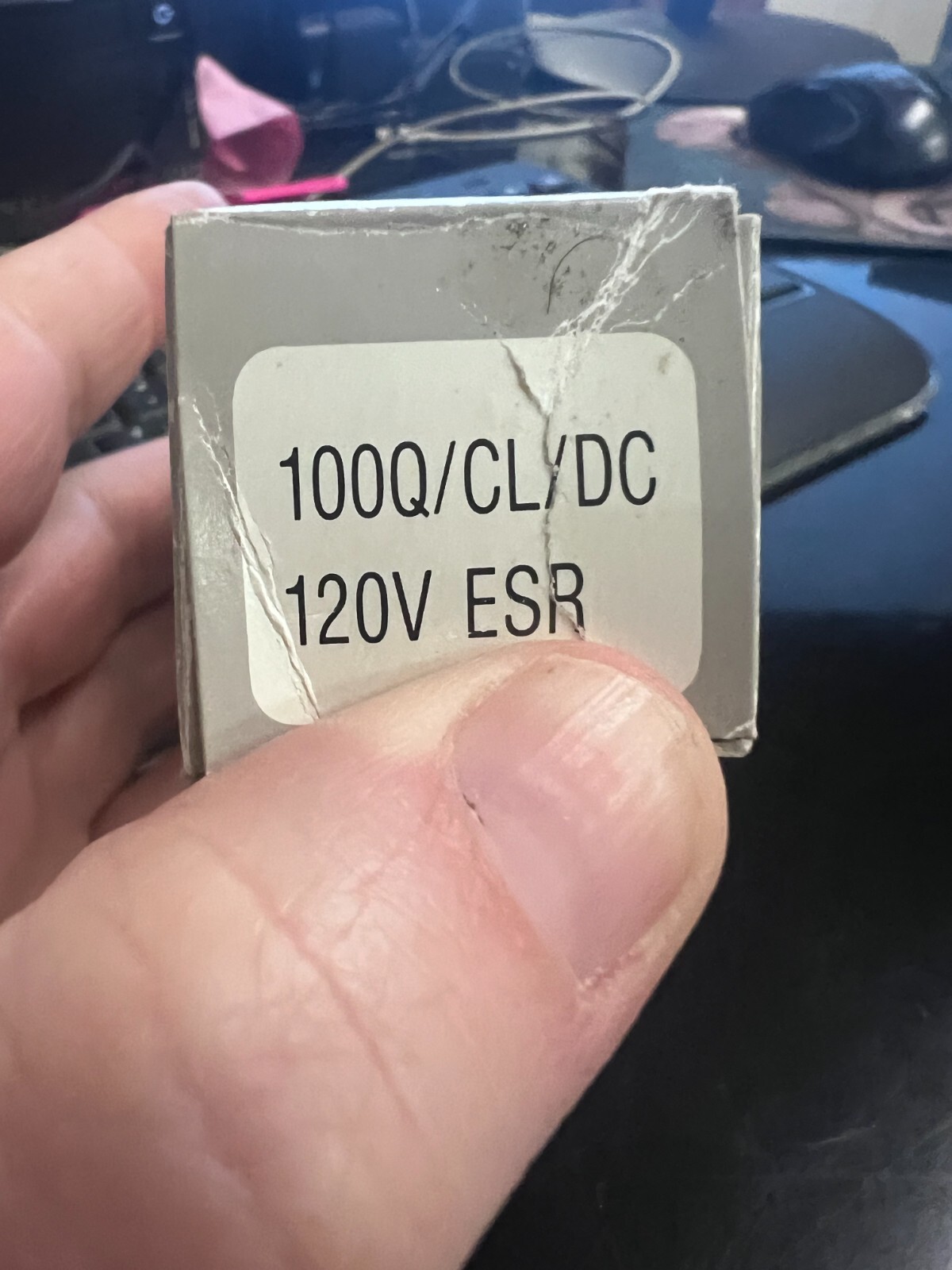 100q/CL/DC 120V ESR WITH BAYONET END