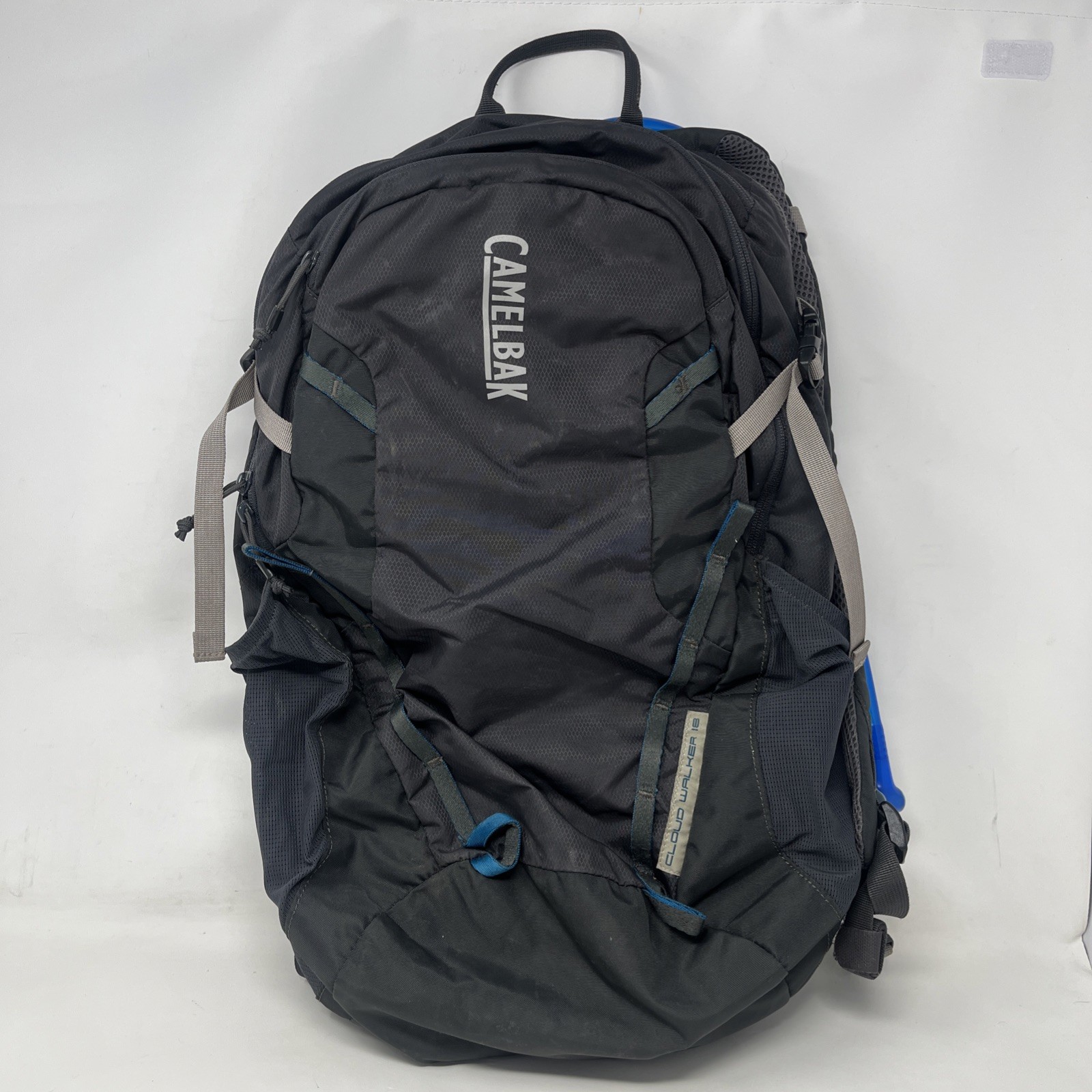 Camelbak Cloud Walker 18 Backpack with drinking pouch