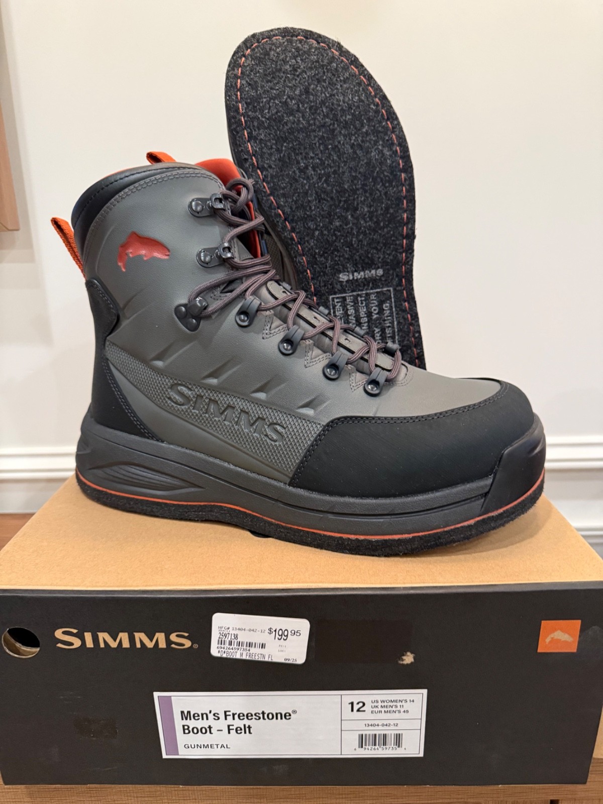Simms Men's Freestone Wading Boot Felt Gunmetal 12 NEW