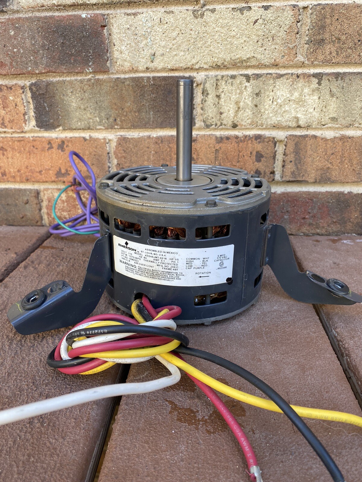 EMERSON K55HXJMT-9216 Blower Motor 115V, 1/5HP, 1075RPM, 3SPD, 1PH, 18M2501,#022