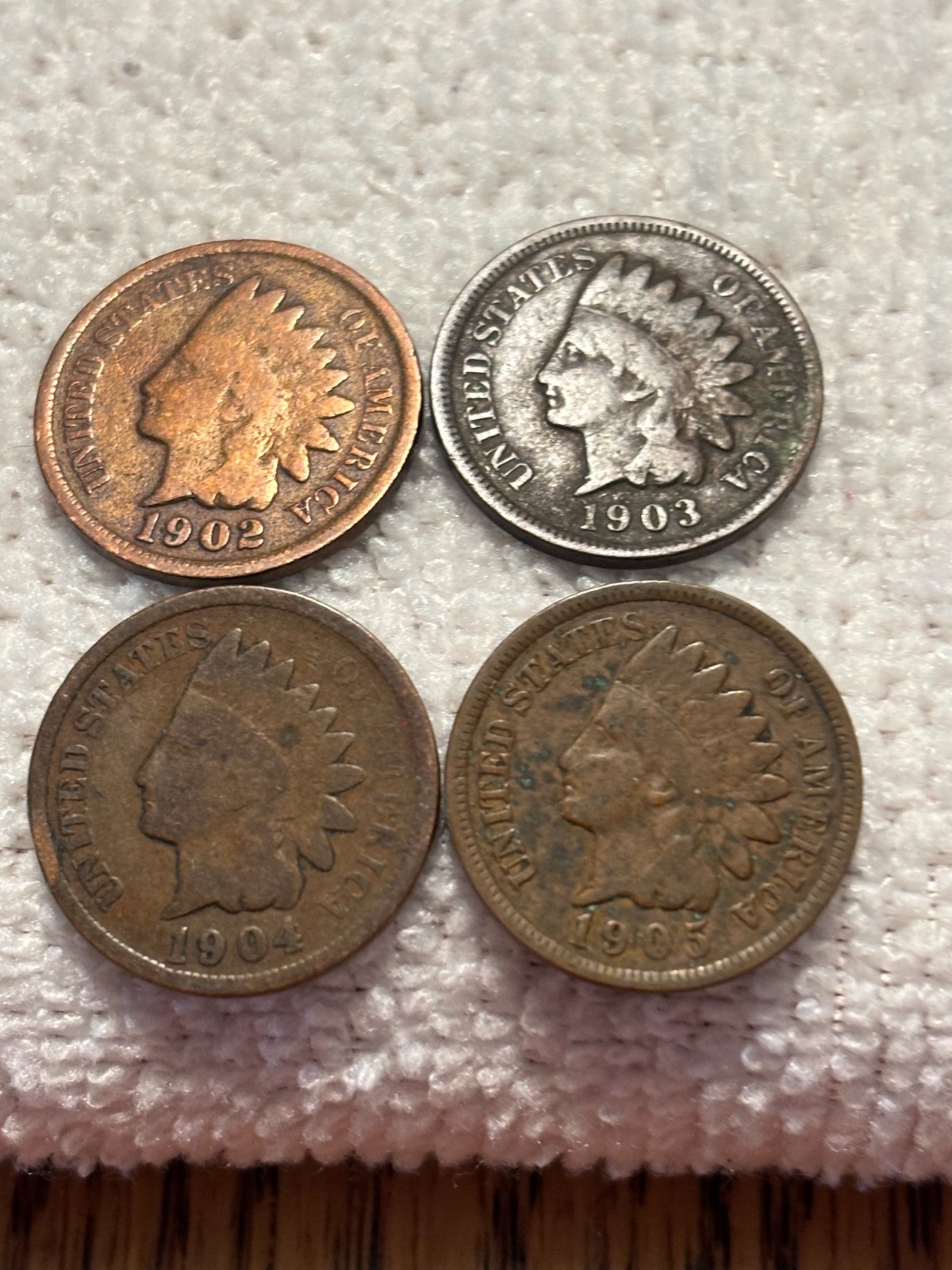 1905,1904,1903,1902 indian head 1c 4 coins 1 price, stock picture