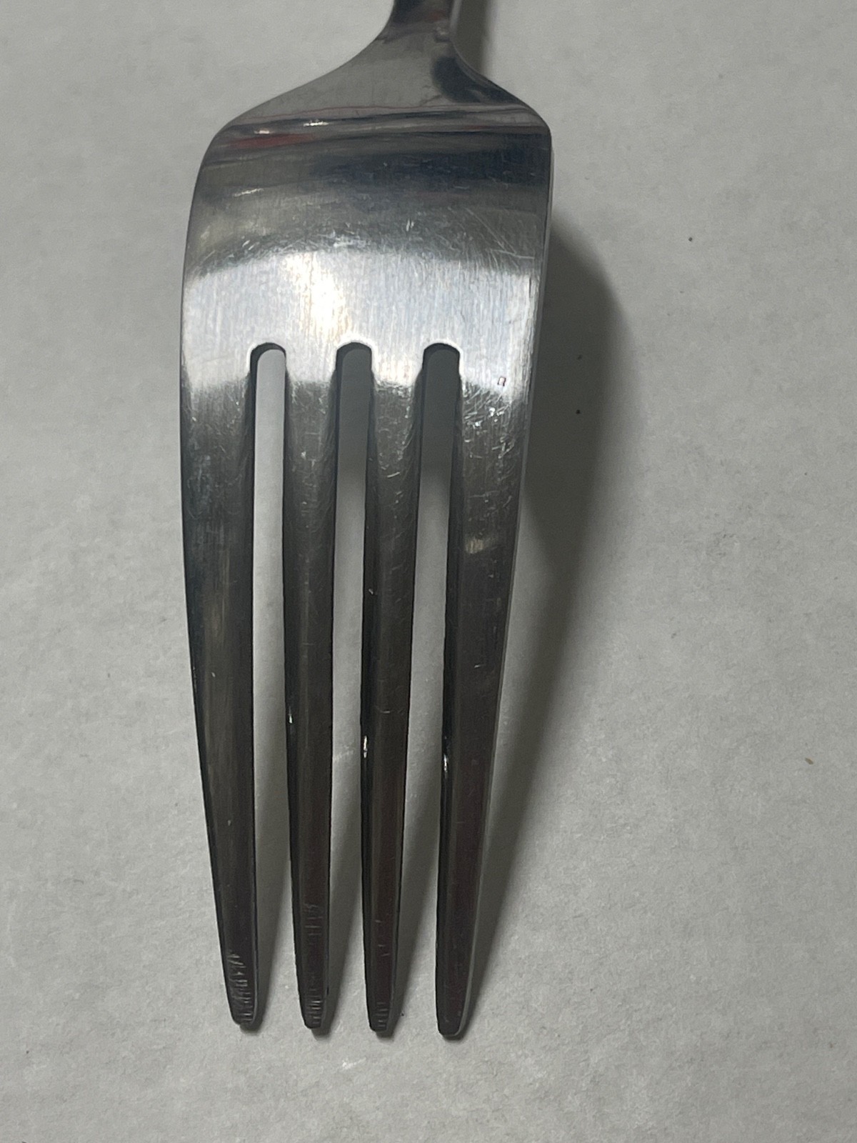 FARBERWARE CAYENNE Stainless Dinner Fork 8.25”