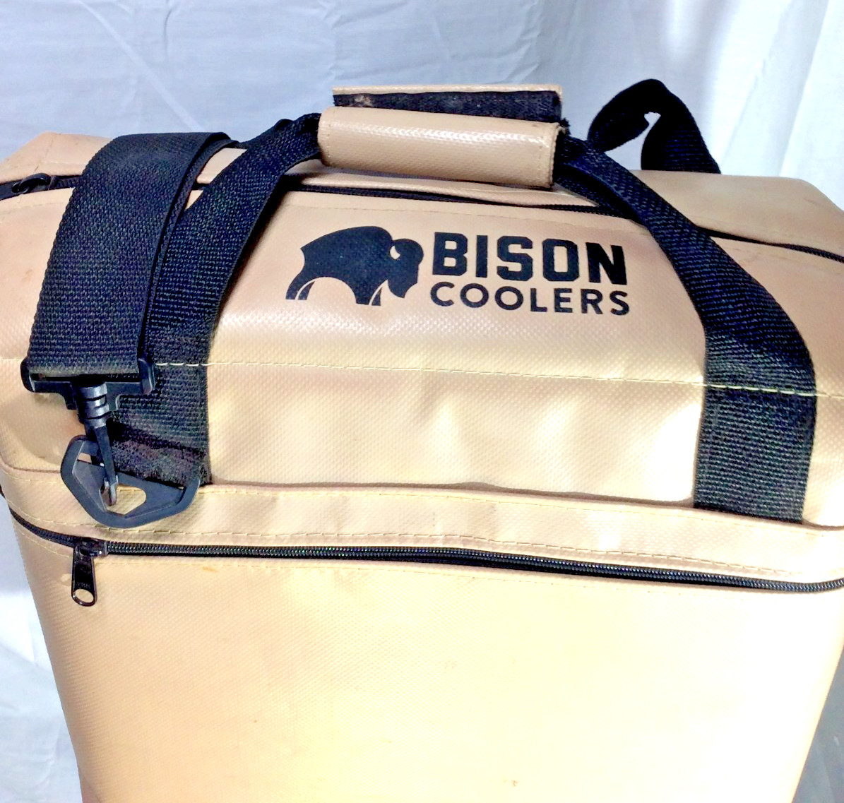 Bison Coolers - sand - 12 can softpak cooler bag - euc