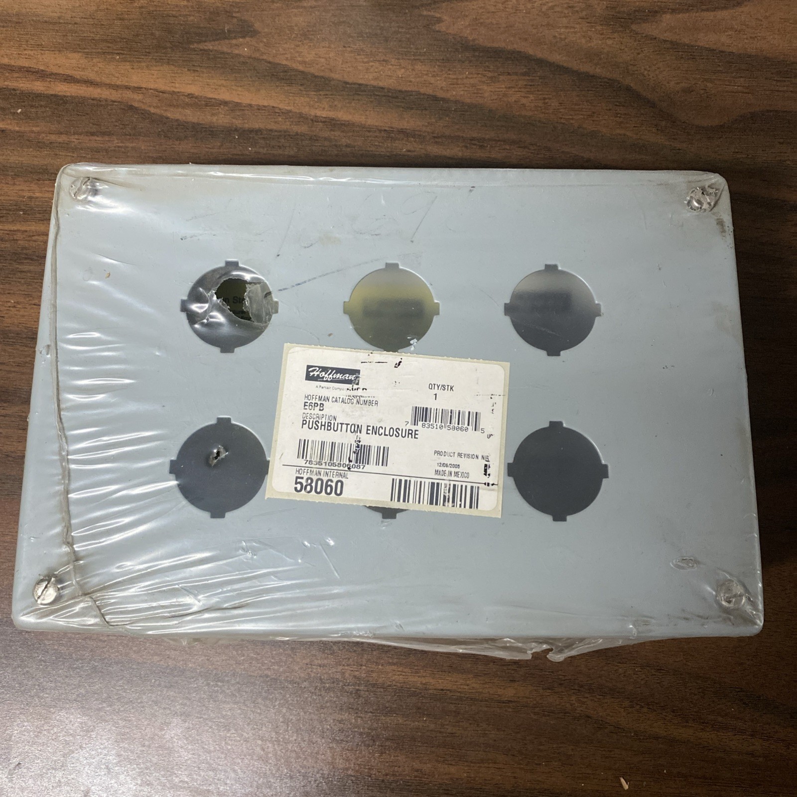 HOFFMAN E-6PB PUSHBUTTON ENCLOSURE