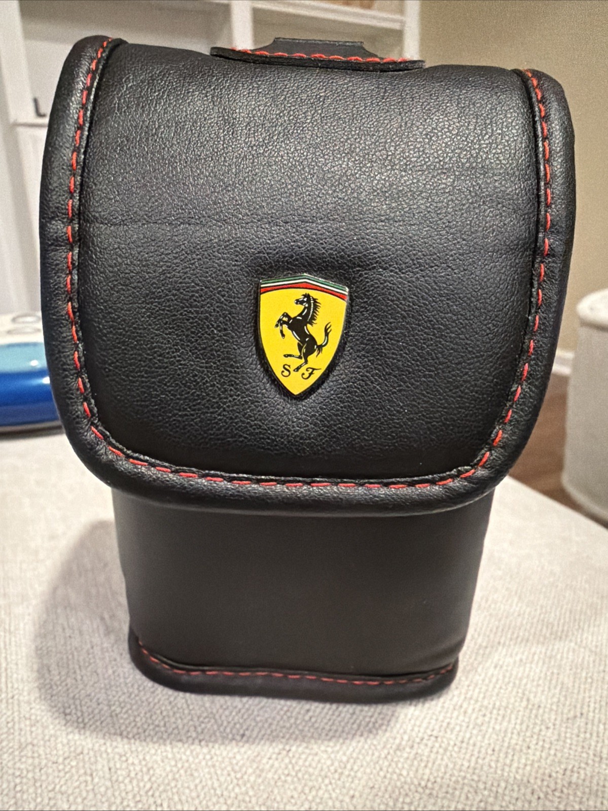 Olympus Ferrari Speed View 8 X 21 Binoculars With Case And Strap