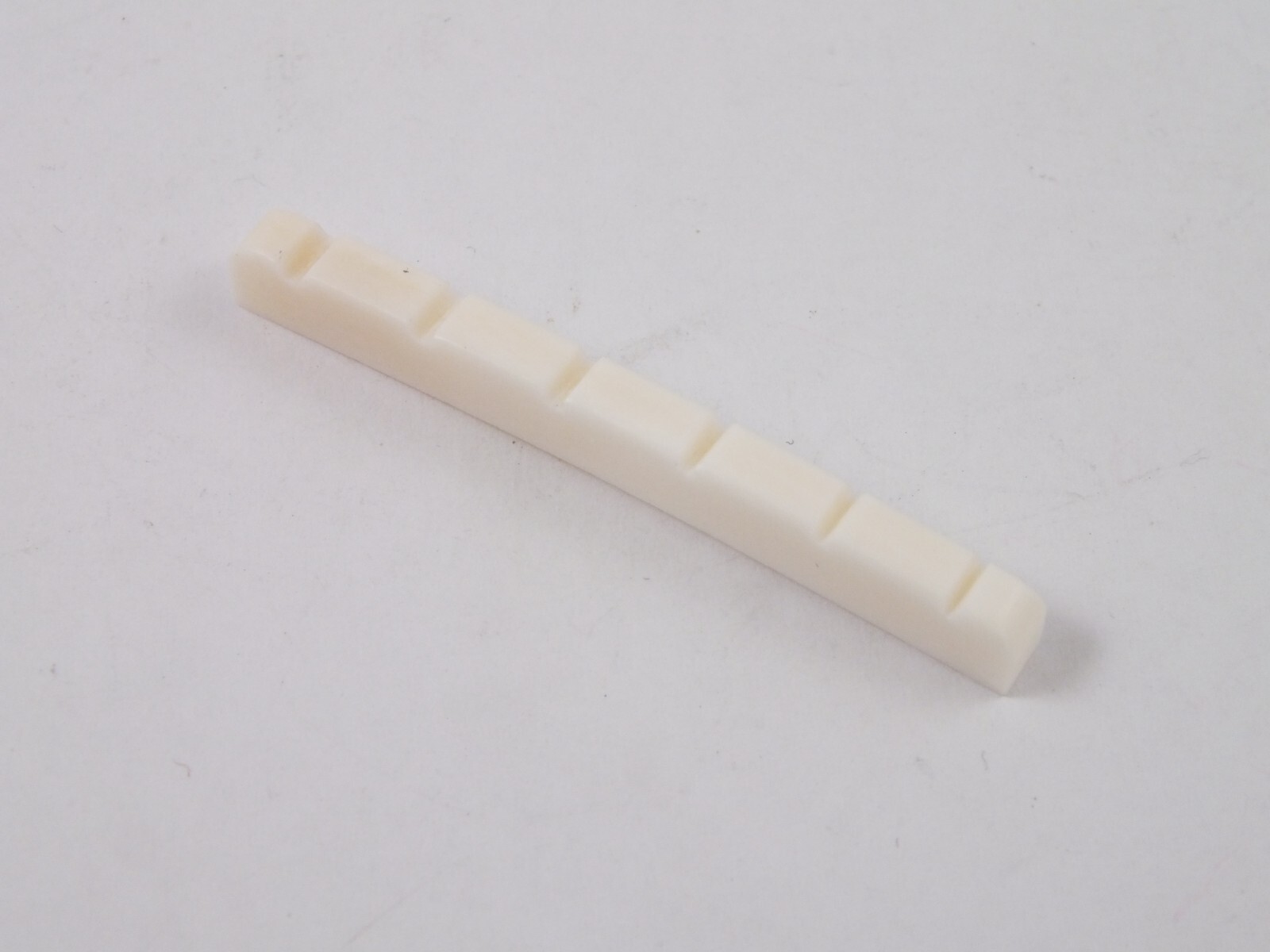 10" Radius 42mm BONE NUT Curved Base for Stratocaster or Telecaster guitar