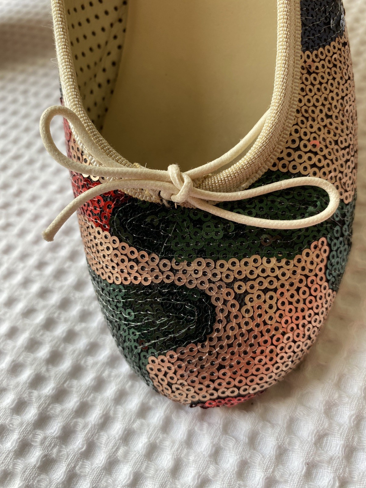 Misano Fab Sequinned Pumps.Preloved. Size 37.size 37