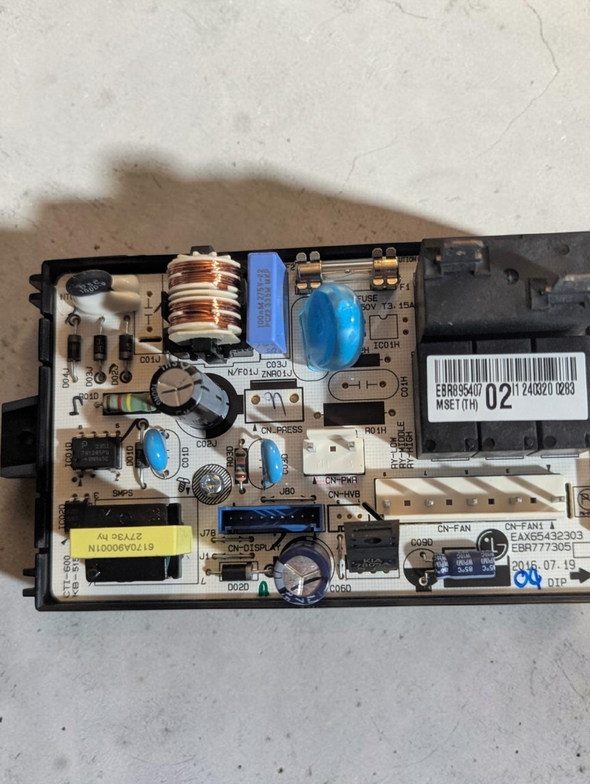 OEM Electronic Control Board LG Room Air Conditioner LW1017ERSM Part EBR83604052