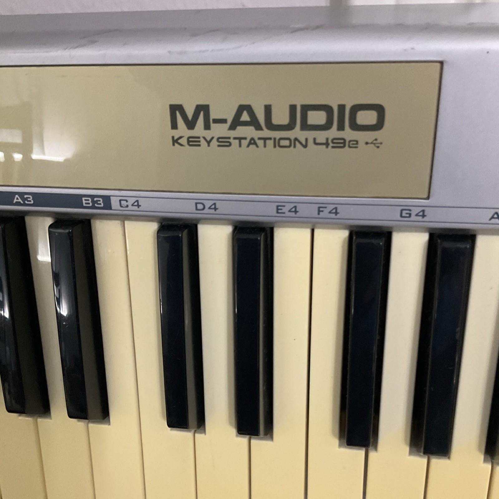 M-Audio Keystation 49e USB MIDI Keyboard Controller, 49 Keys, USB/MIDI