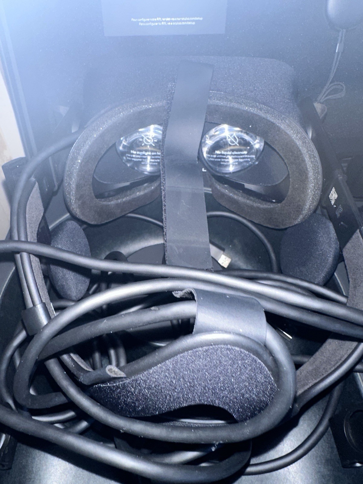 Oculus Rift PC & Console VR Headset Bundle w/ Sensor Remote Xbox One Wireless
