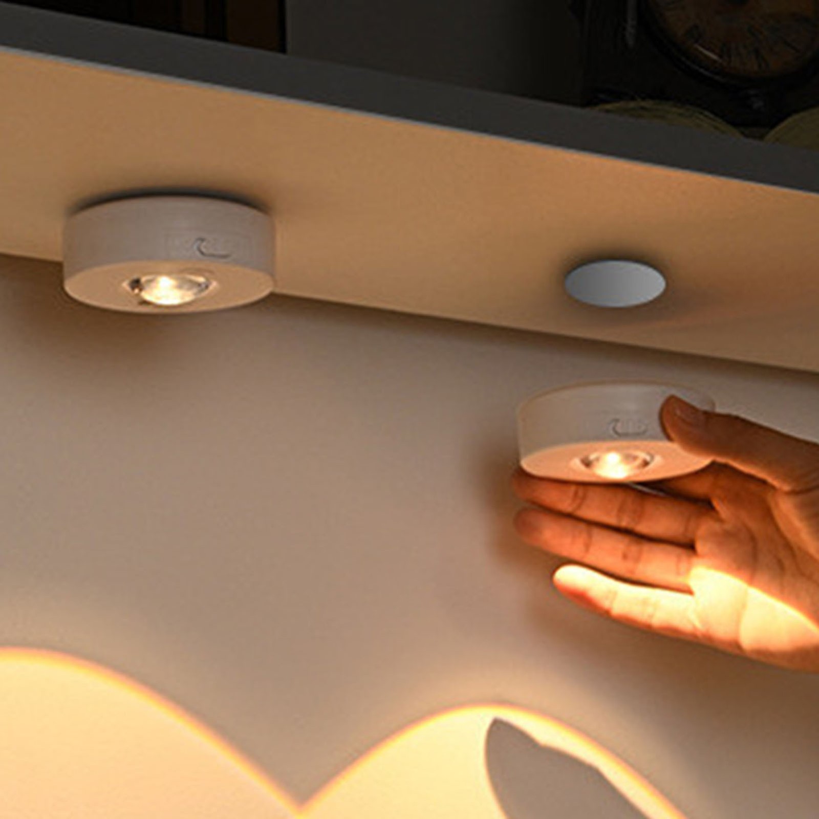Under Cabinet Lighting Stick On LED Under Cabinet Light 500mAh Dimmable fitting
