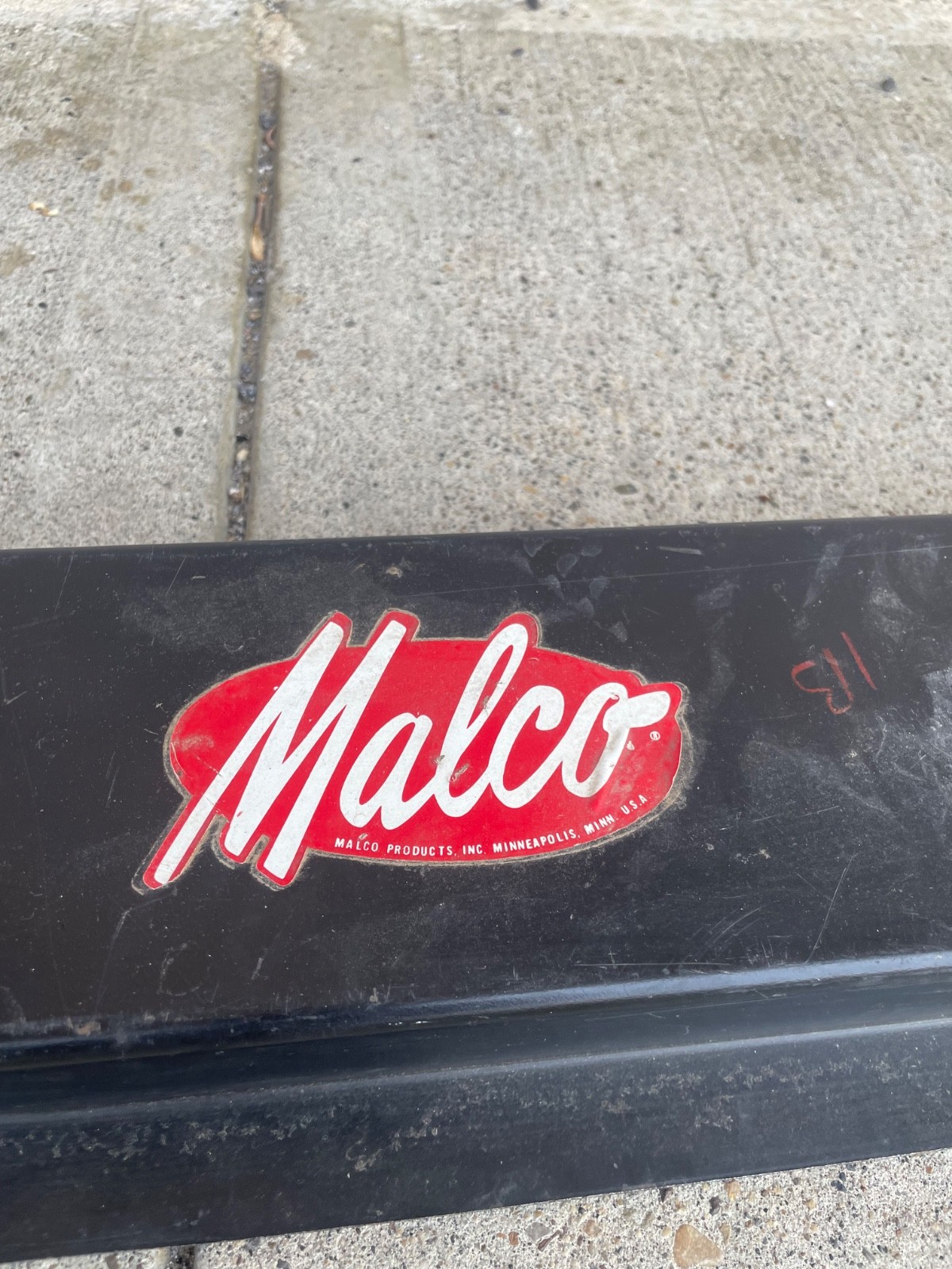 Malco 3"5/8 steel stud cutter SRC24A. Shear for cutting drywall studs