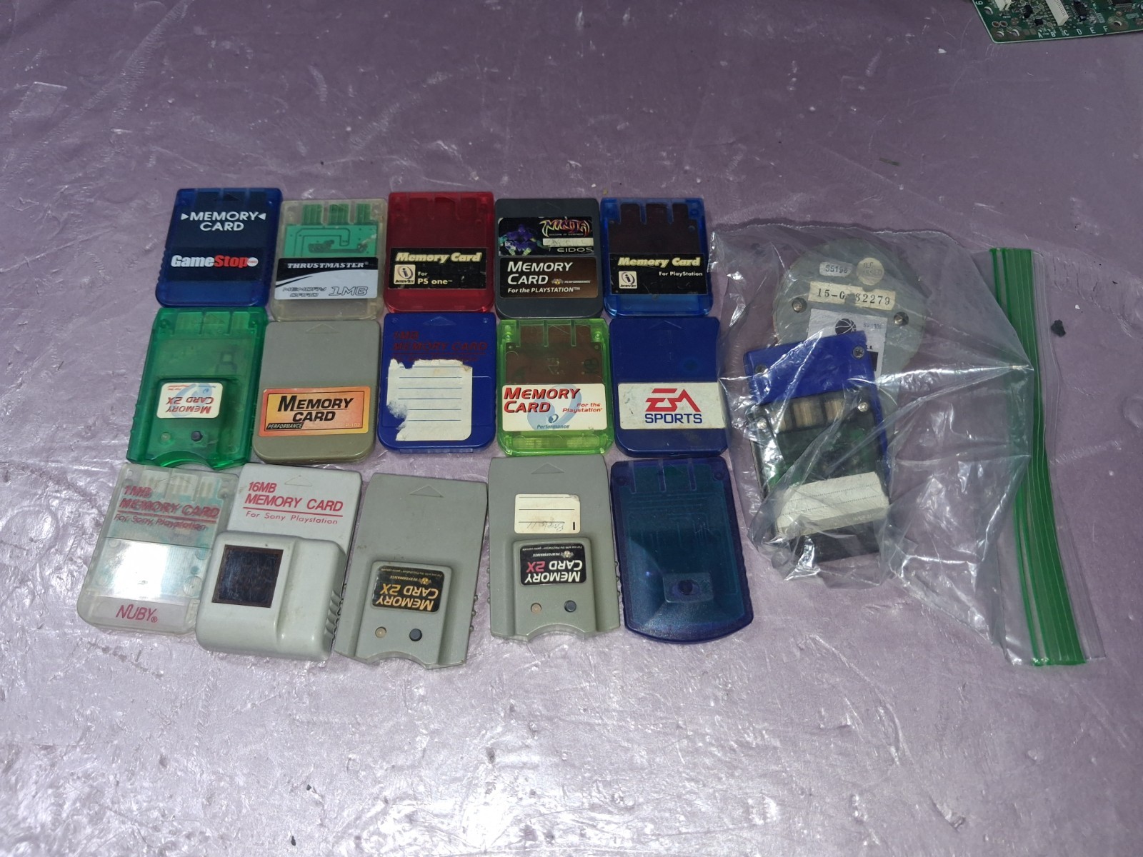 Sony PlayStation PS1 RANDOM EXACT LOT OF 15 MEMORY CARDS-TESTED-WORN-SEE ALL