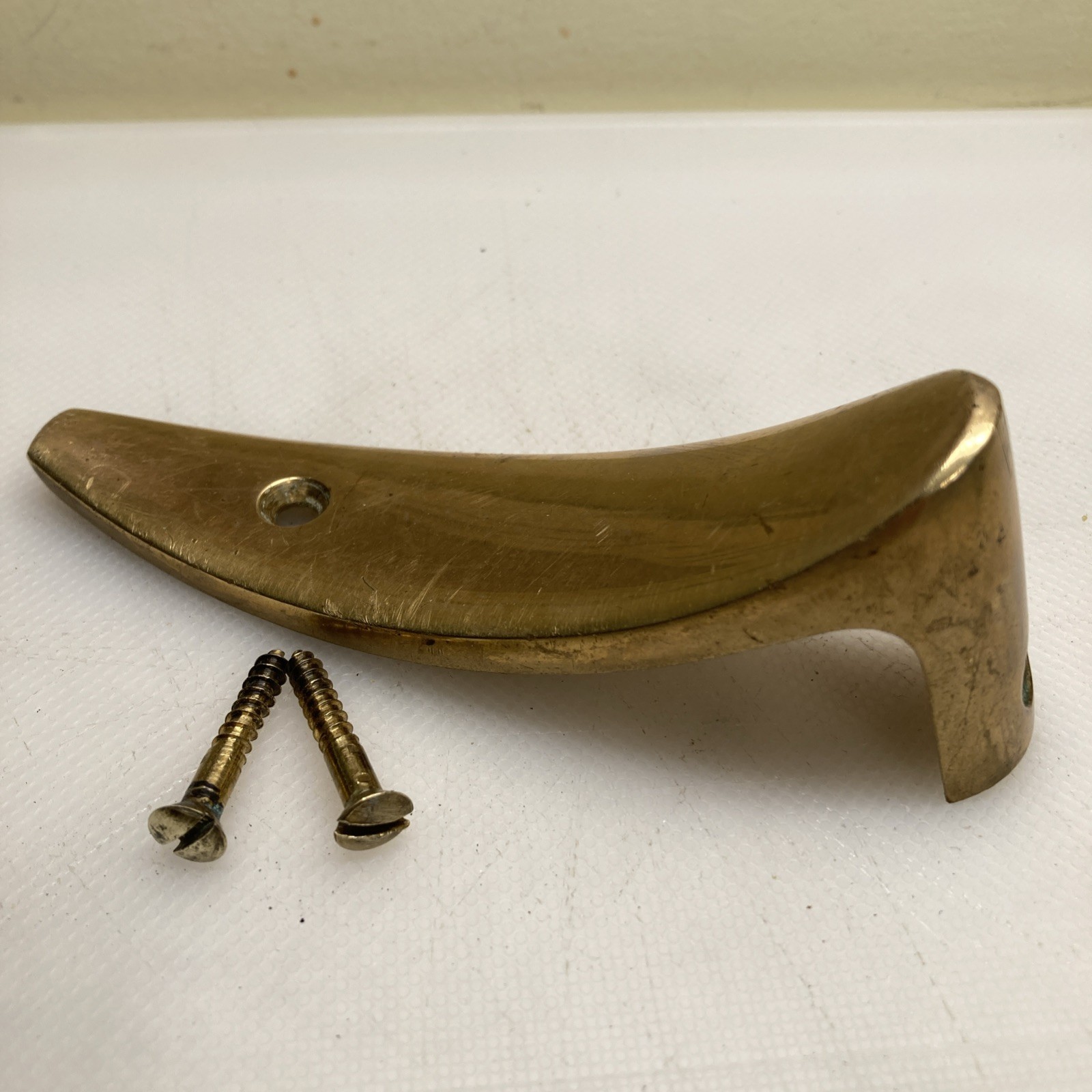 Thompson Center Seneca/Cherokee  Bass Buttplate W/Screws