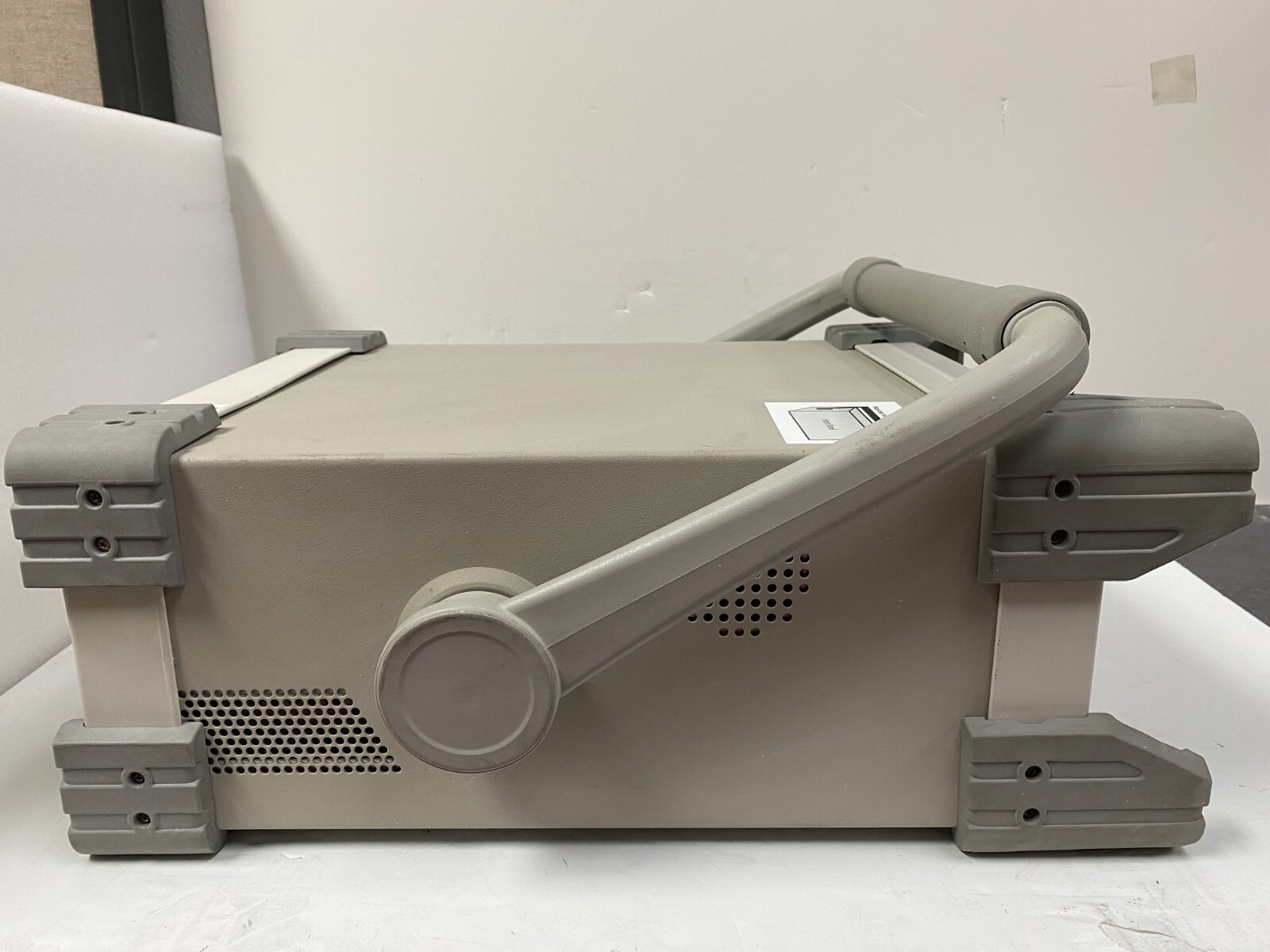 Aeroflex IFR 2975 Communications Test Set